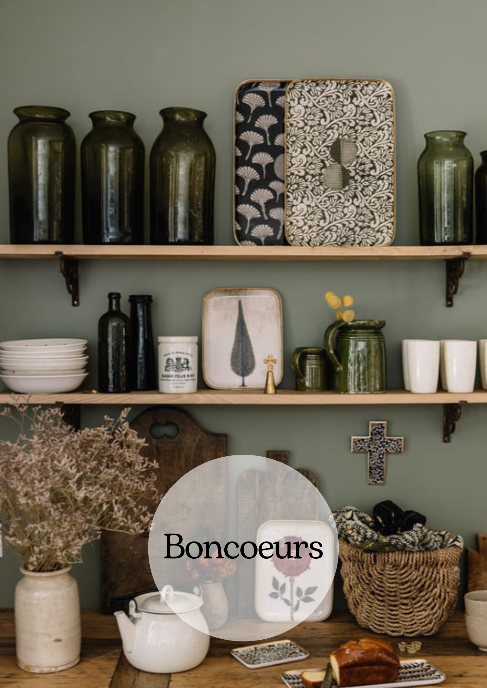 Découvrez notre boutique MademoiselleC placée à Pézenas dans le sud de la France, proposant du prêt à porter de la décoration 
