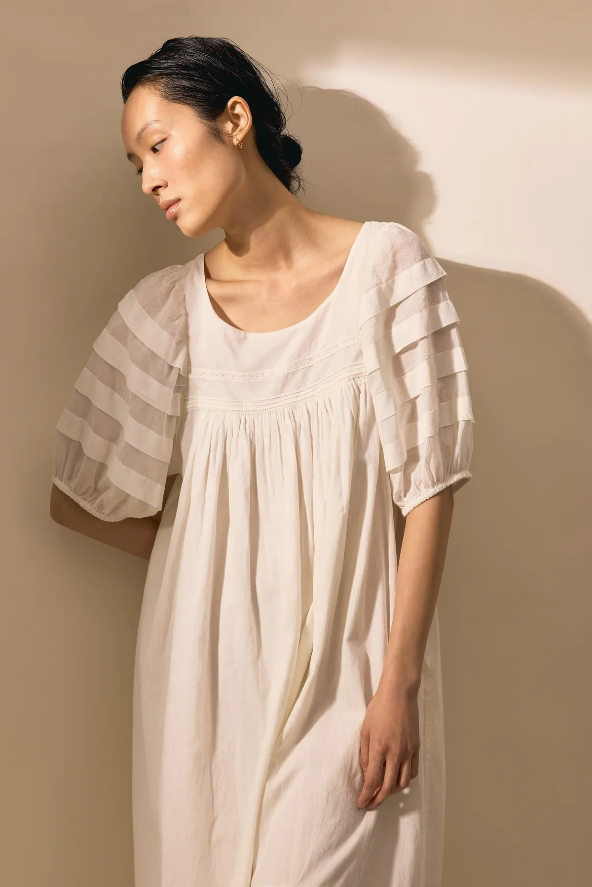 Robe Rosaly blanche Léon & Harper en coton organique vue face