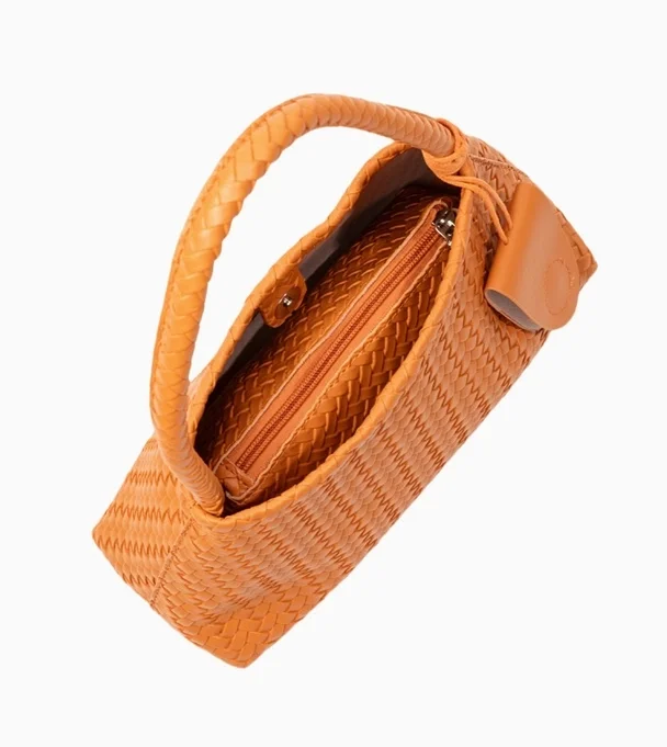 Sac moderne inspiré du style méditerranéen contemporain