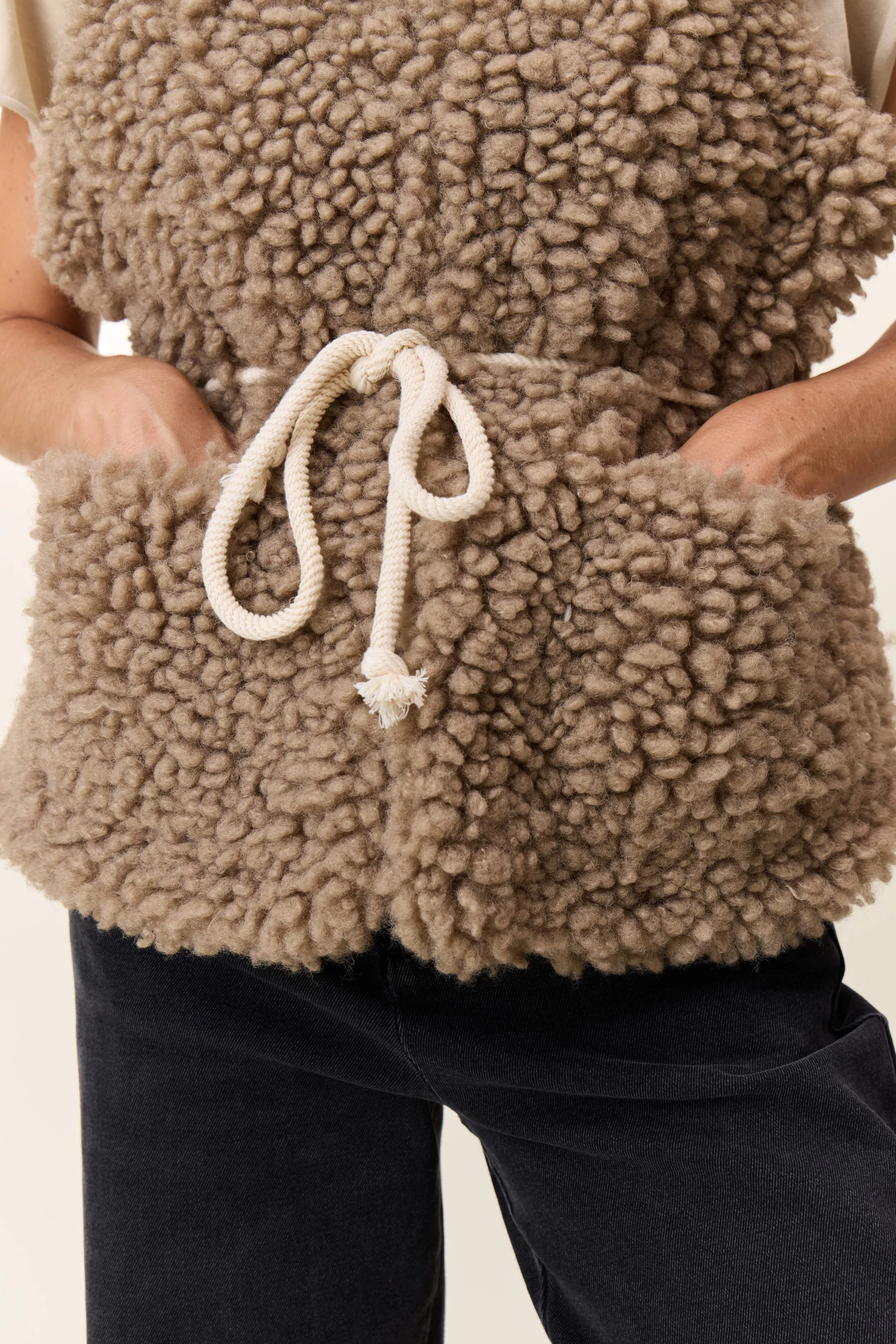VESTE_VINNY_PLN_TAUPE-5.jpg