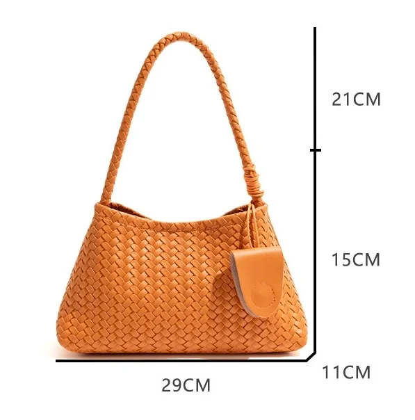 Modèle tressé premium pour un look casual chic
