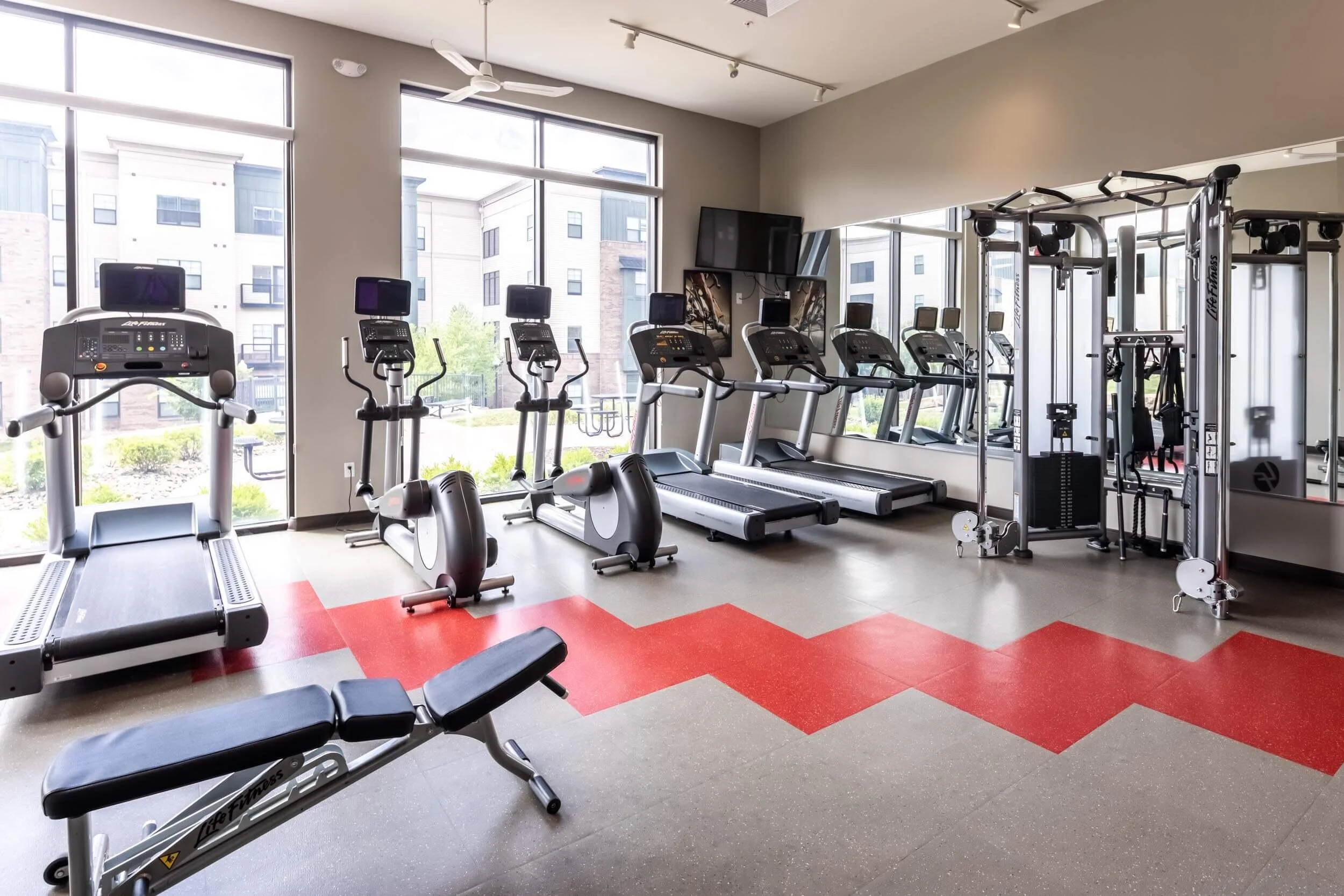 Gallery OffCampus Apartments — University Edge Youngstown