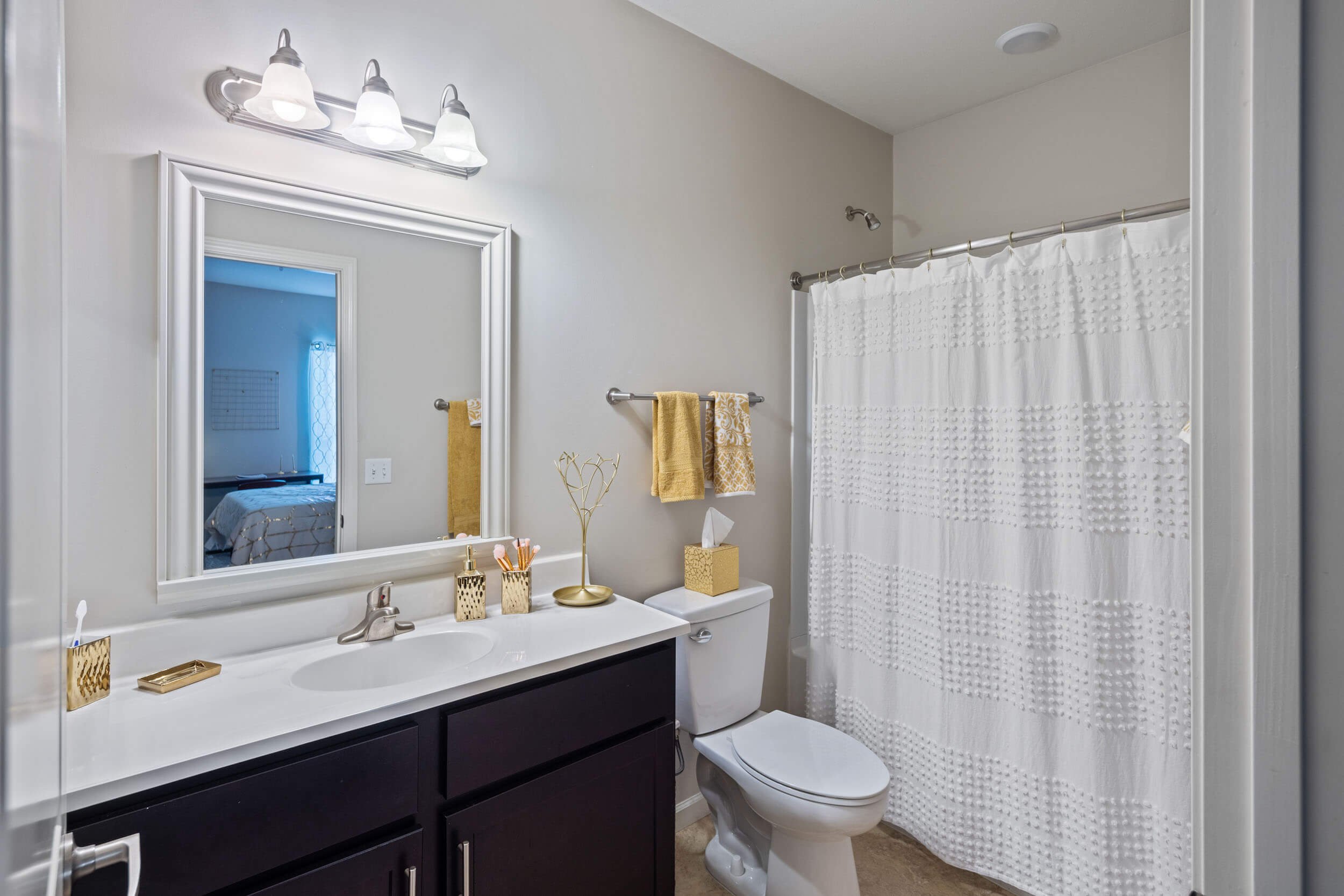 Gallery OffCampus Apartments — University Edge Youngstown