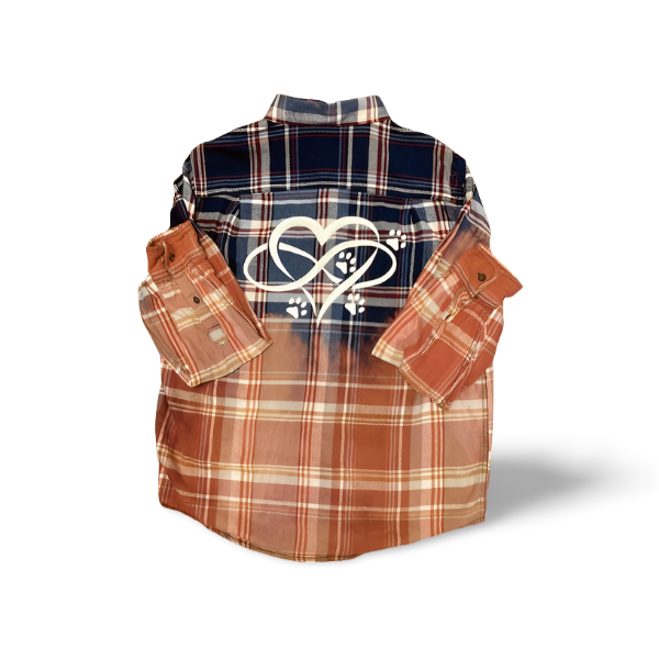 Infinity heart with paw prints