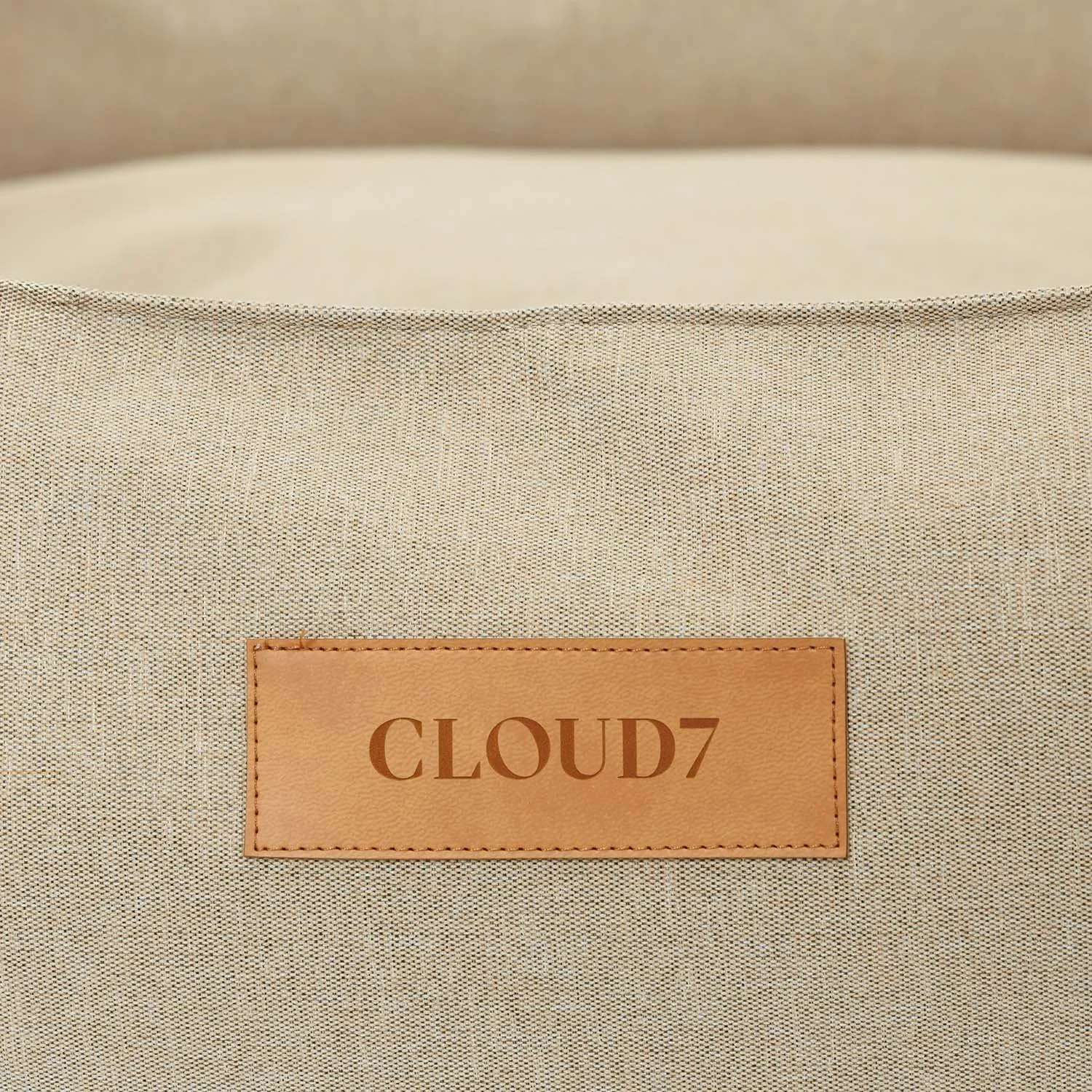 Luxury dog car seat by Stokeshire Lifestyle.