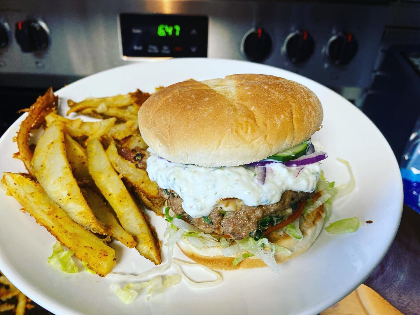 Mediterranean Turkey Burgers with Garlic Pepper Potato Wedges made with homemade Tahini sauce  courtesy of @queenk_11_ 🔥🔥🔥#groundturkey #mediterranean #greek #recipe #healthy #tahini #potatoes #wedges #dinner #lunch #hungry #nutrition #nutrientden