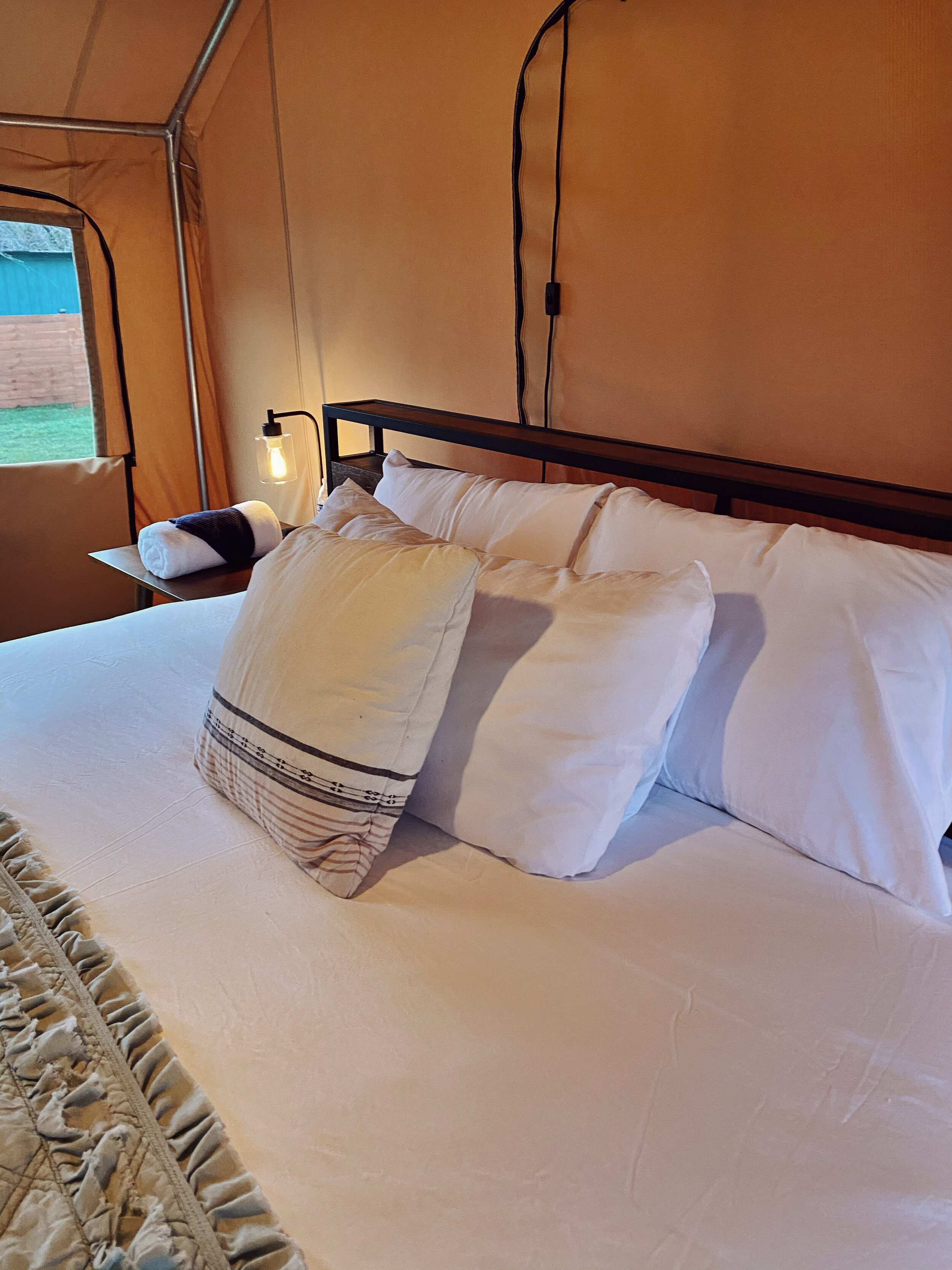 Luxurious bedding at the Pacific Dunes resort Copalis Beach Washington 