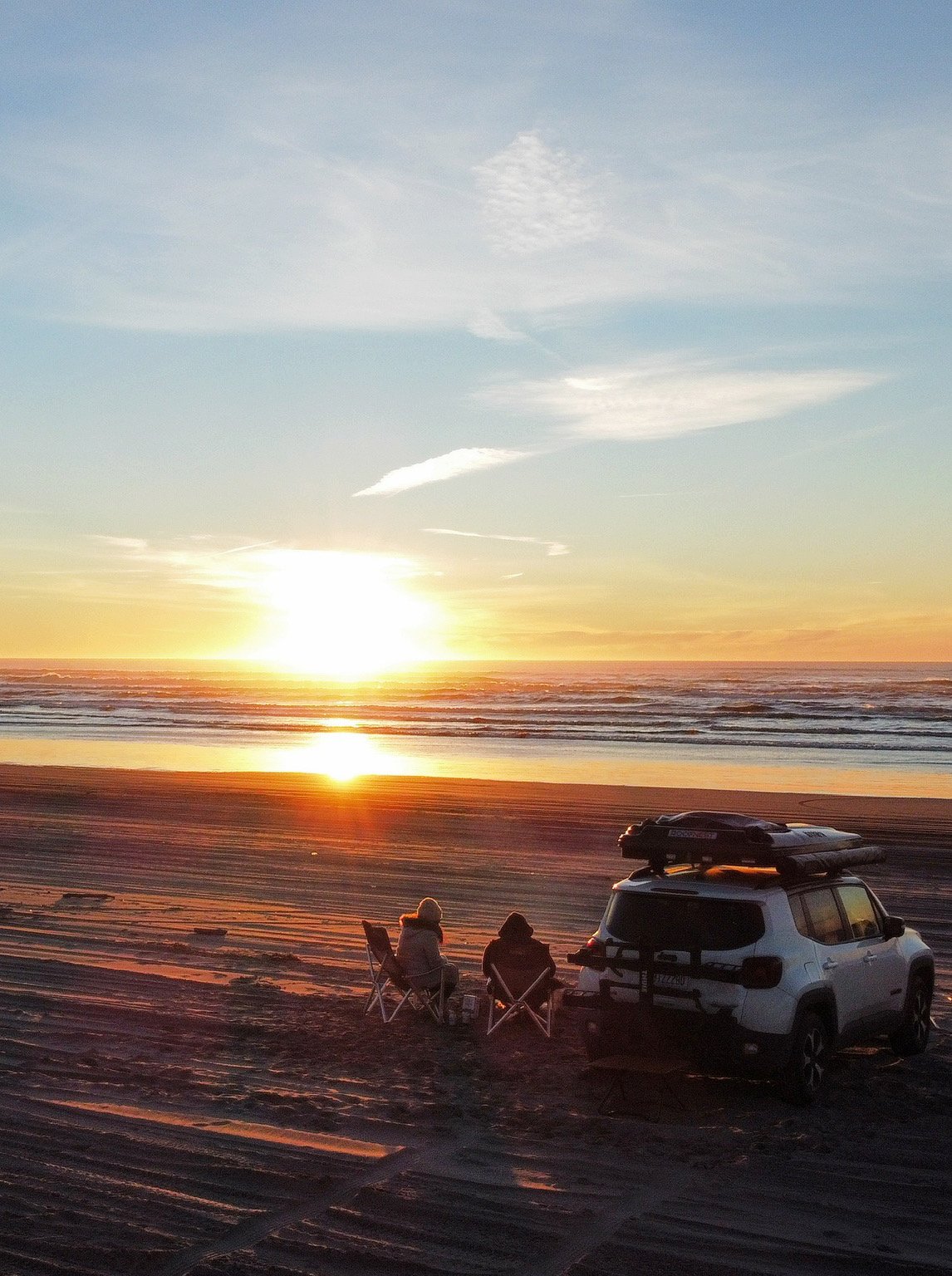 Sunset on the Washington Coast Jeep Renegade Trailhawk with Roofnest