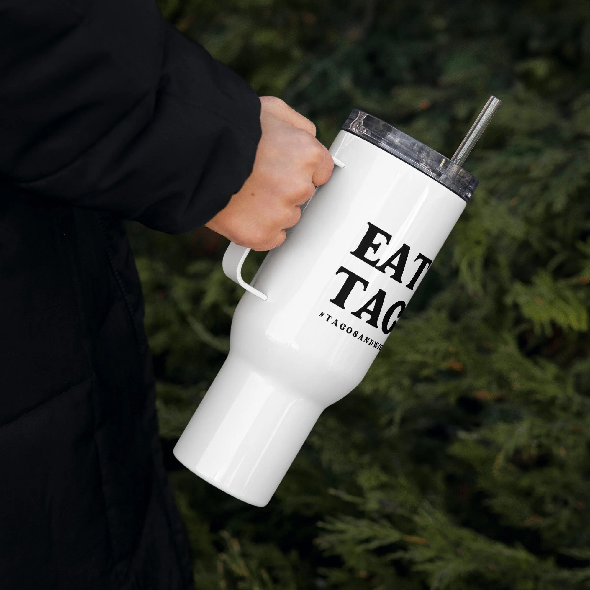 travel-mug-with-a-handle-white-40-oz-right-67a1d6b628364.jpg