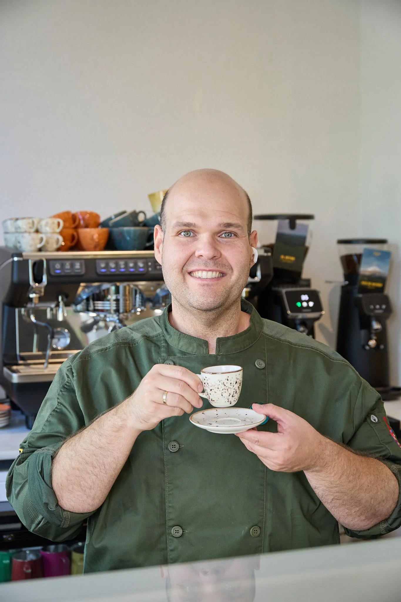 Chef-miguel-cafedefinca-especialidad-lasrosas-madrid-hamburguesas-gourmet-cocinamoderna