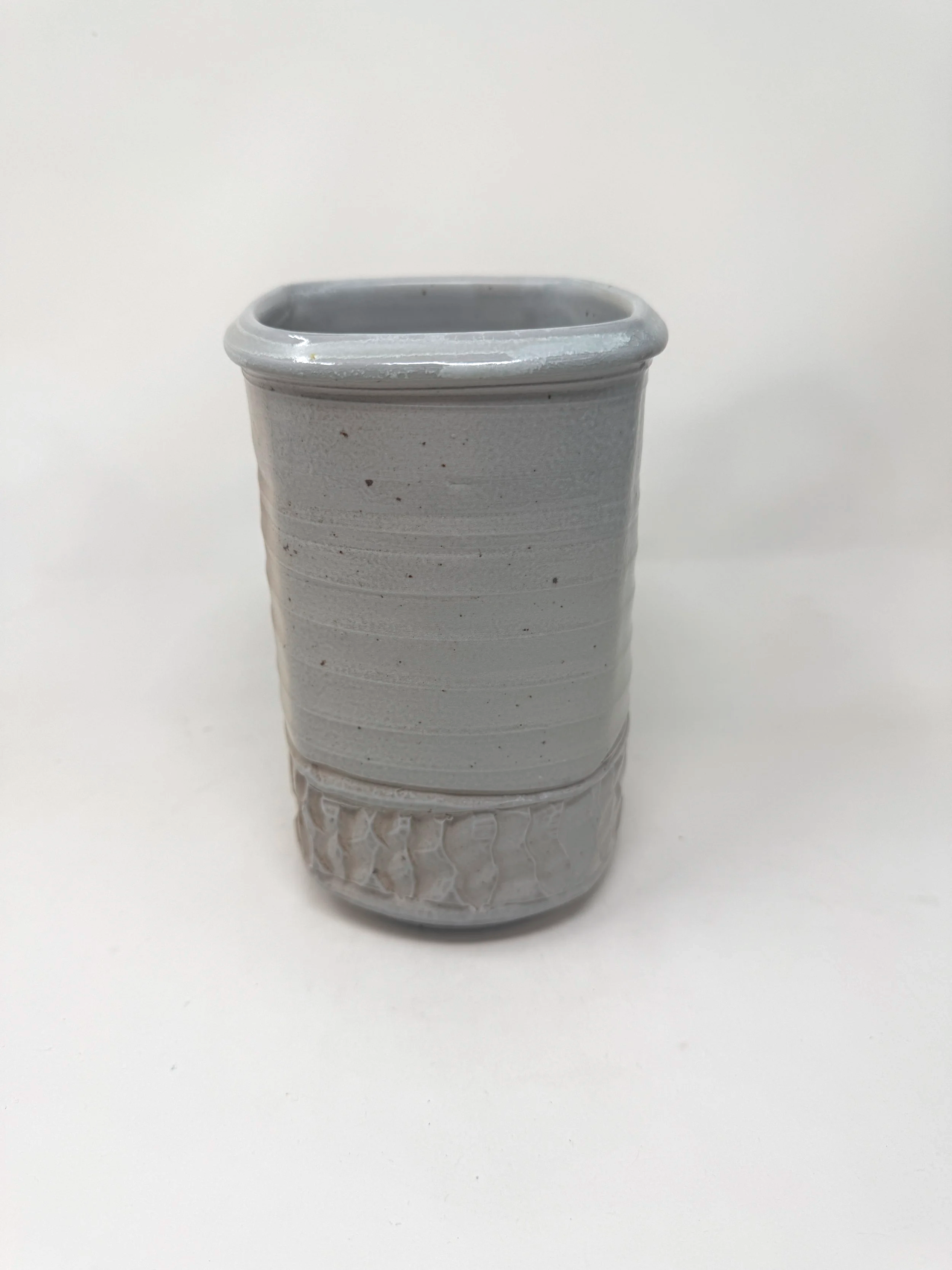 Vase 3.5" W x 6H Salt/Soda