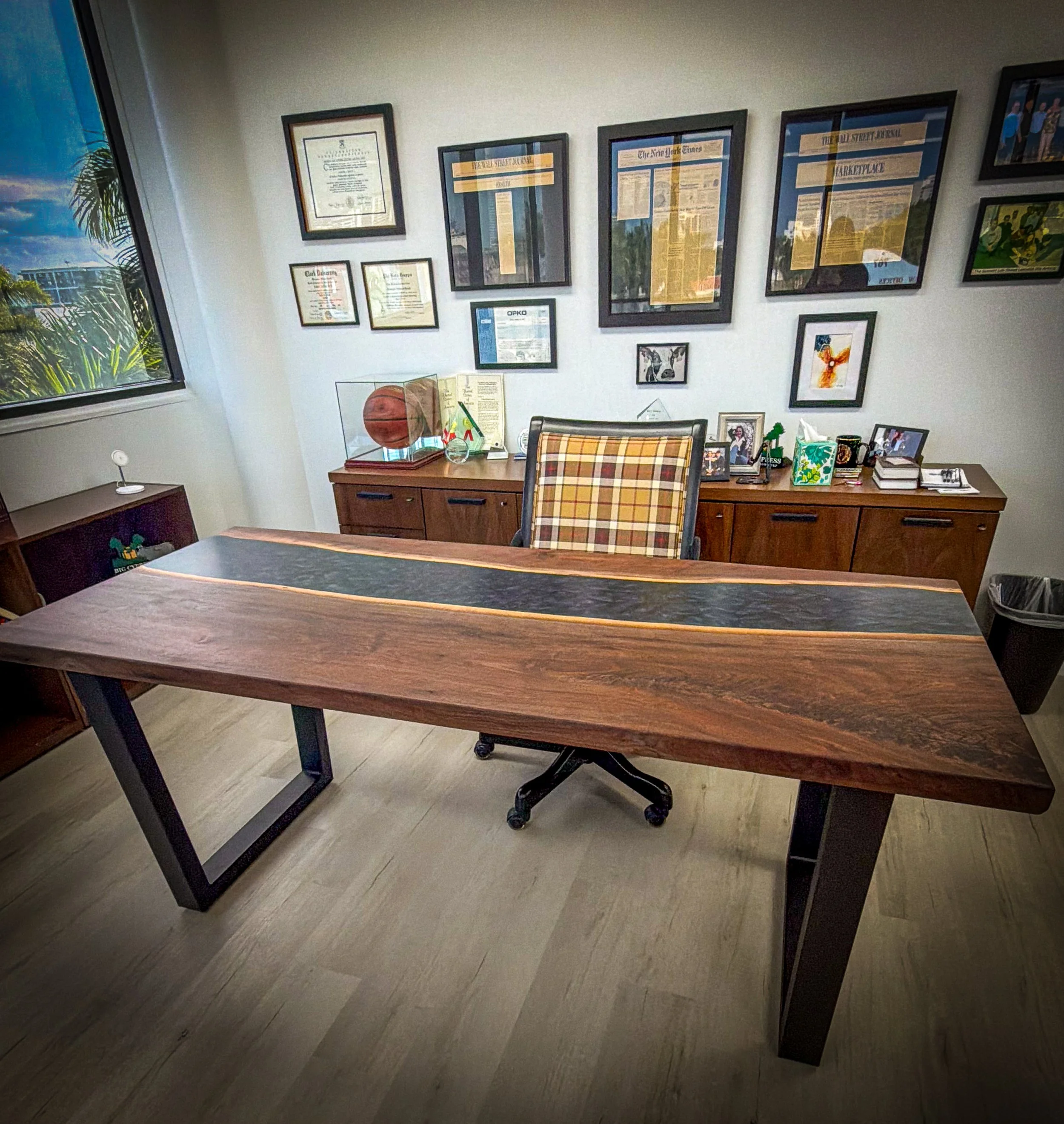 The Reich Executive Desk