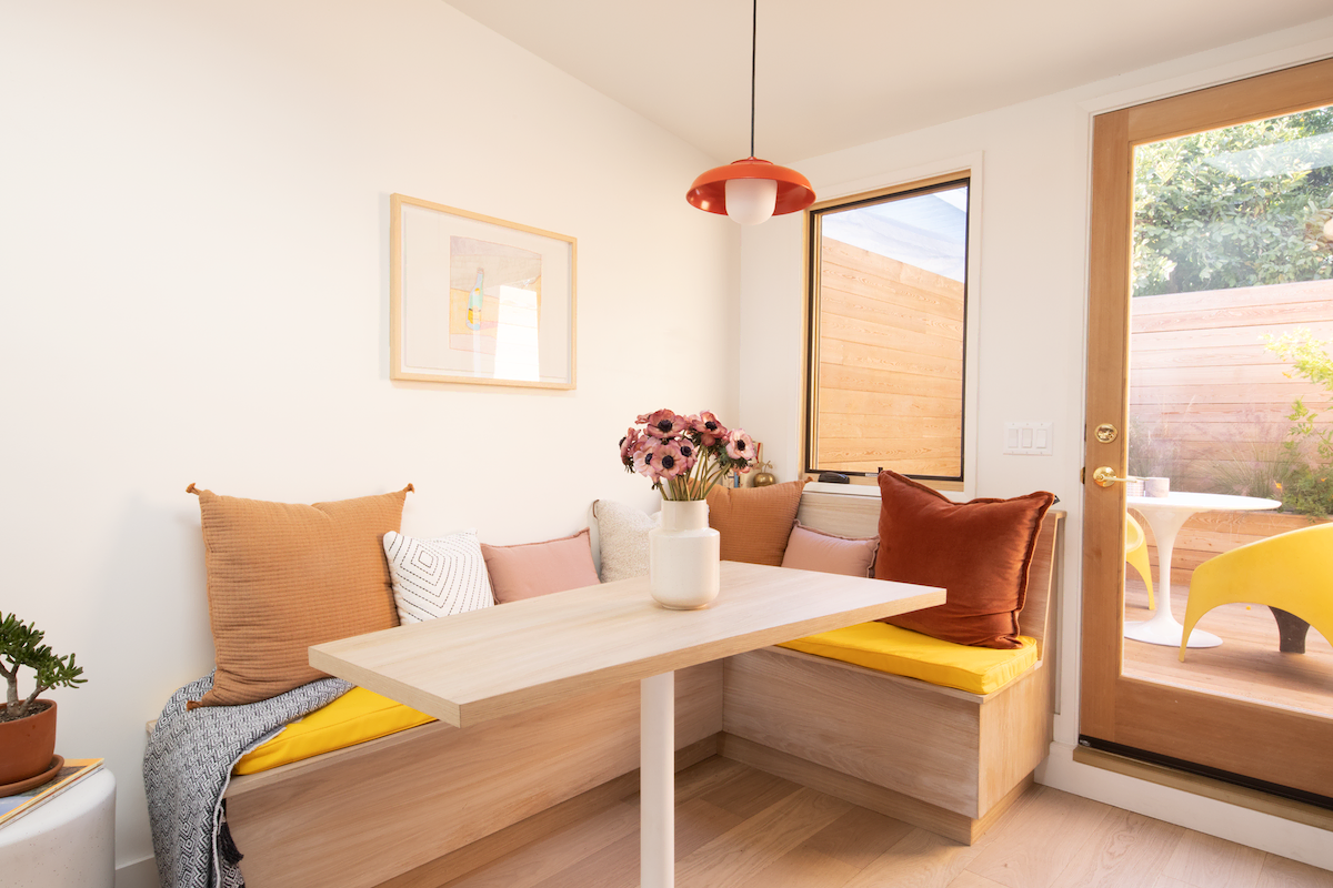 61d46fb96c4eab6dc0d31b54_Breakfast-Nook.png