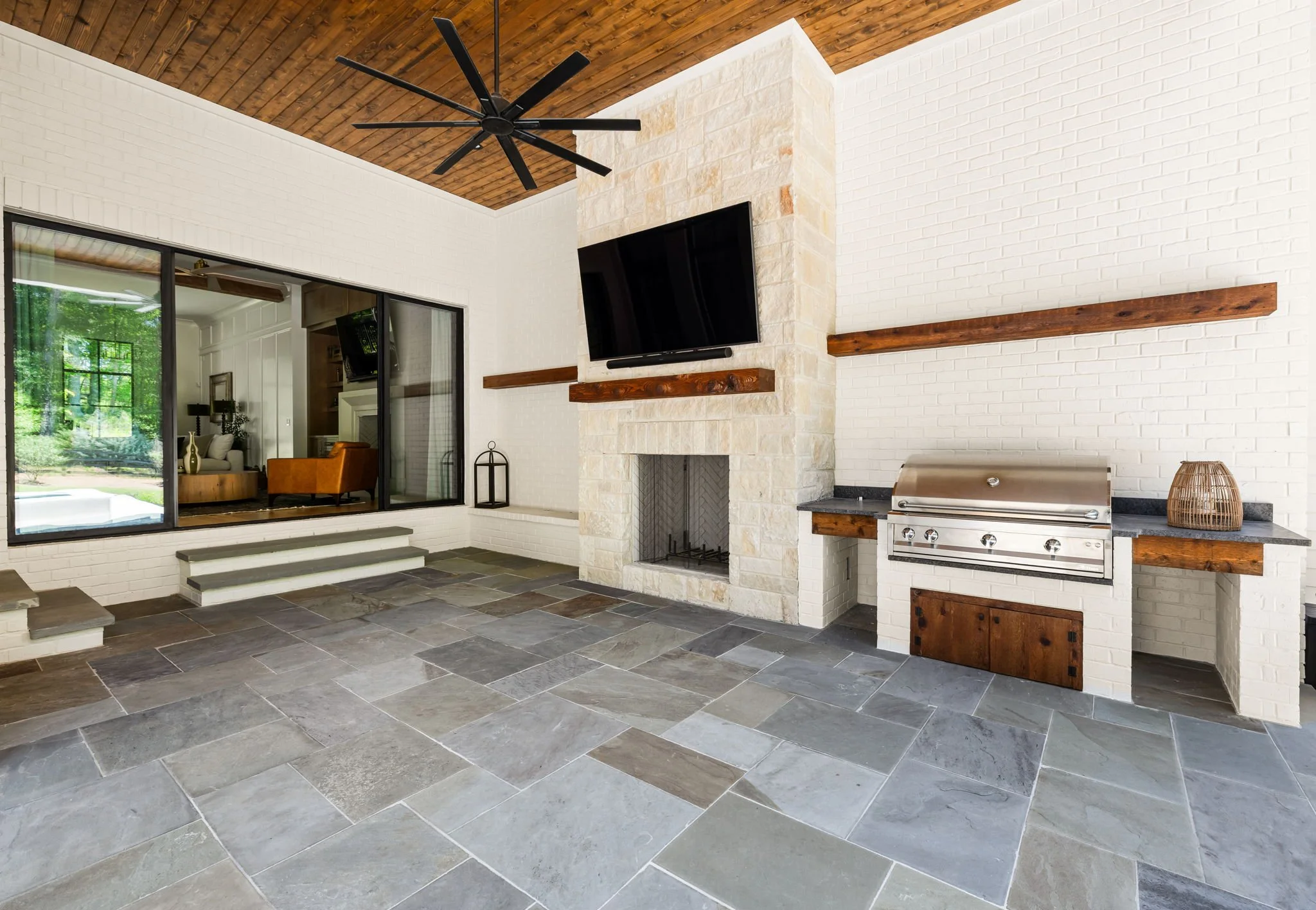 53-web-or-mls-235 Blackberry Ridge Trl-64.jpg