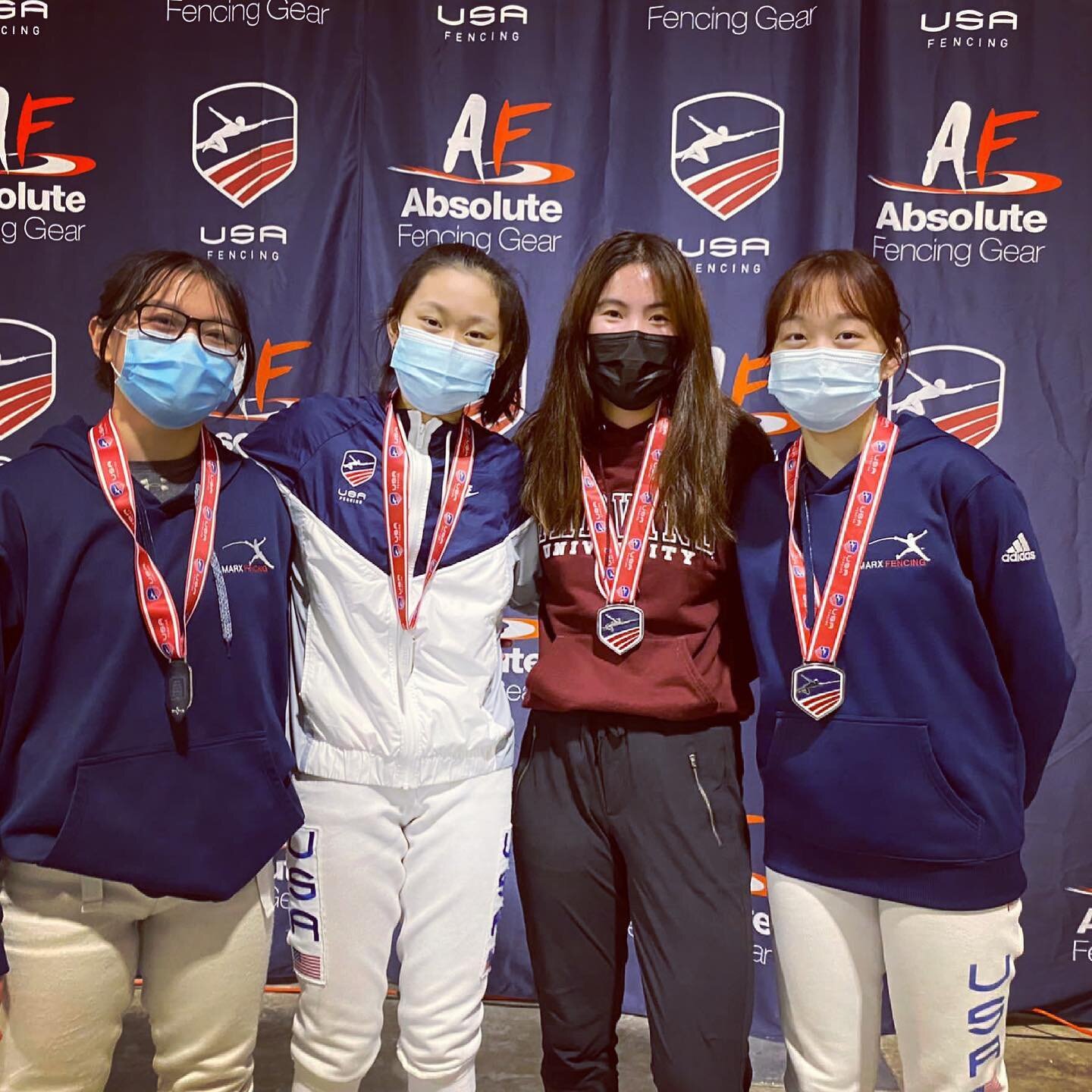 Silver medals for our women&rsquo;s foil team today - again can&rsquo;t say how proud we are of all of our athletes. Congratulations. #marxfencingacademy #acenterforexcellence #usfencing#summernationals2021