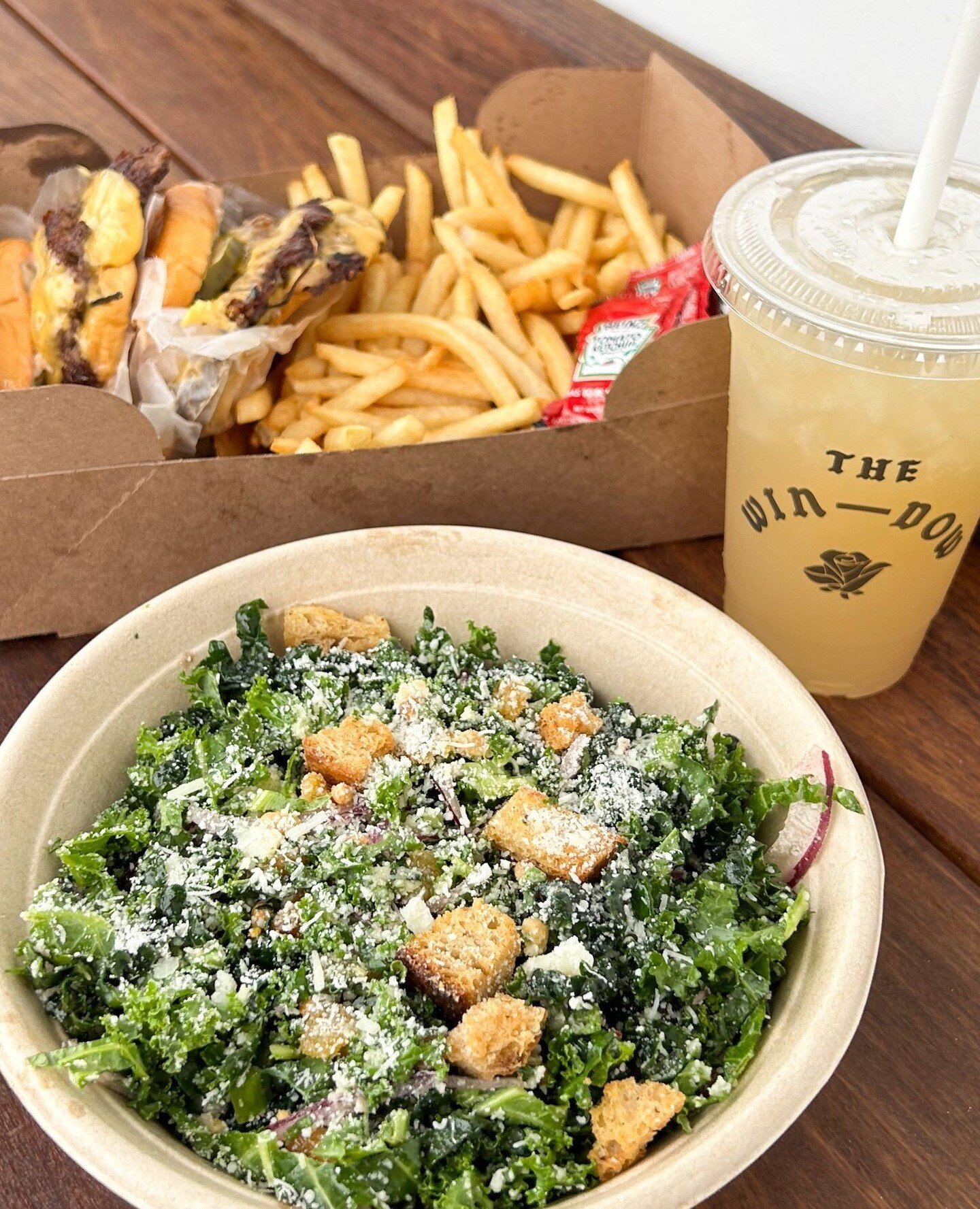 EXPERIENCE ~ the crunch of the kale salad🥗⁠
#TheWinDowLA