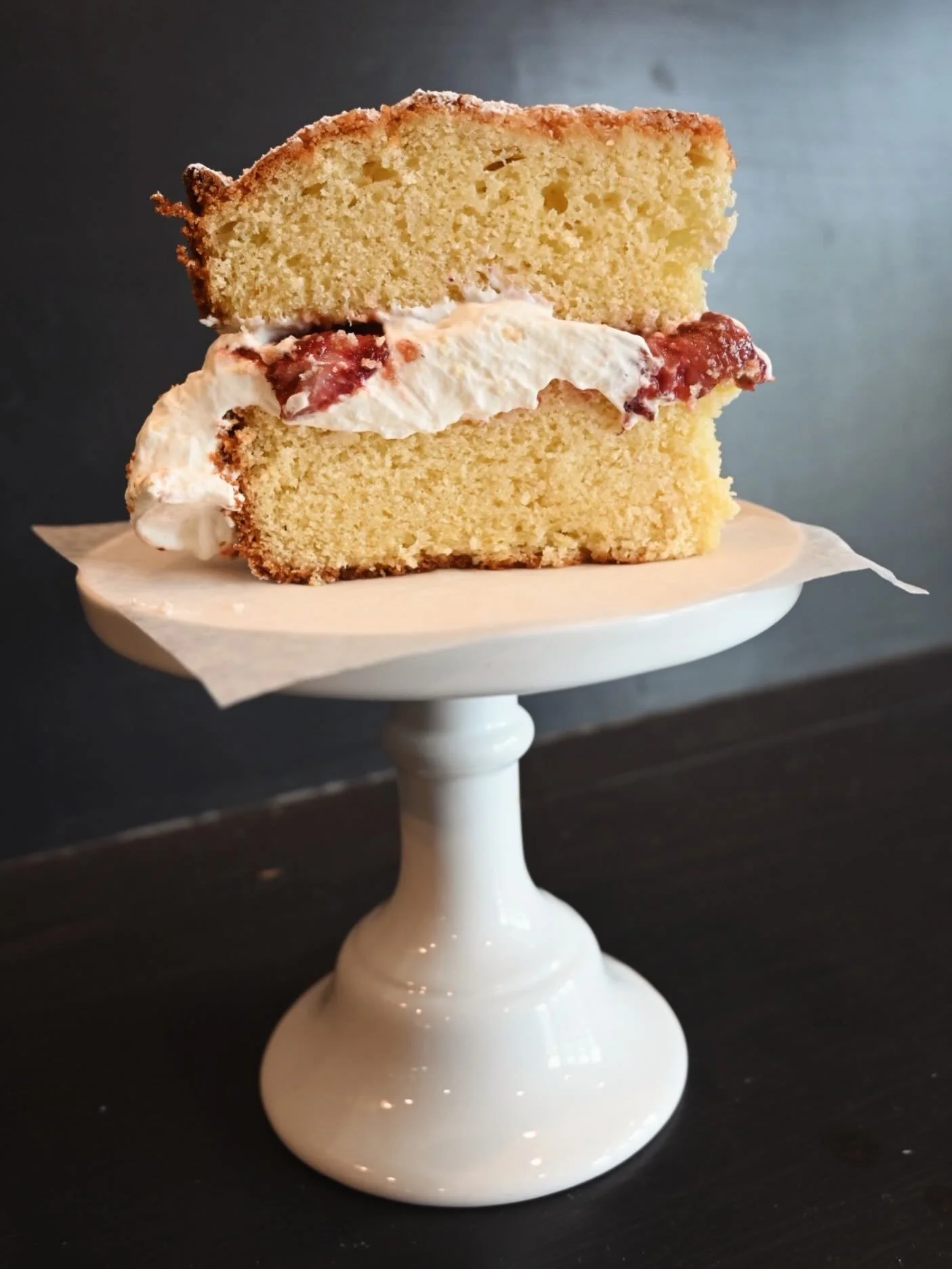 Join us for a special Saturday celebrating mom tomorrow! We will have Victoria Sponge Cake with Strawberries and Cream, as well as $1.00 off Mimosas and our special Passionfruit Citrus Spritzer!
#langleykitchen