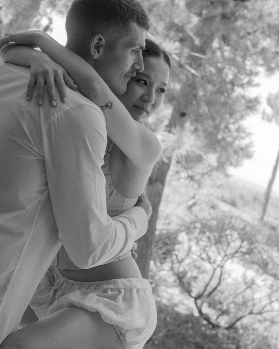 A different kind of wedding morning, 2026

Who said you have to get ready separately?

Getting ready together gives you something that can be surprisingly rare on a wedding day - time alone, just the two of you.

Before the guests, the ceremony, the 