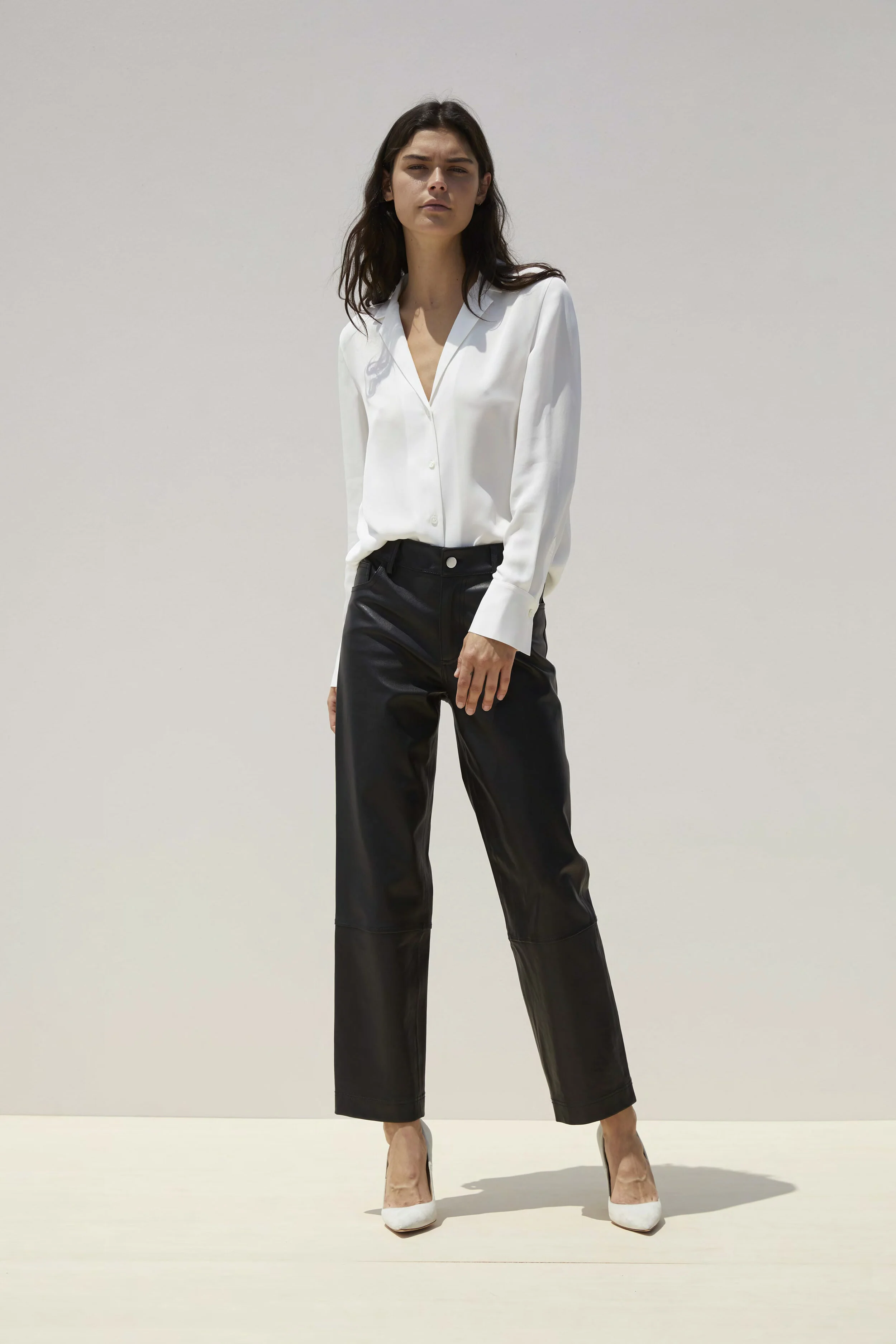 Outlet_Fall19_On Model-10.jpg