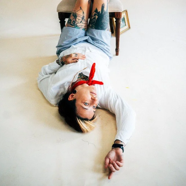 “KEEPSAKE THEORY” BY HIT LIKE A GIRL IS PUNCHY AND POTENT  