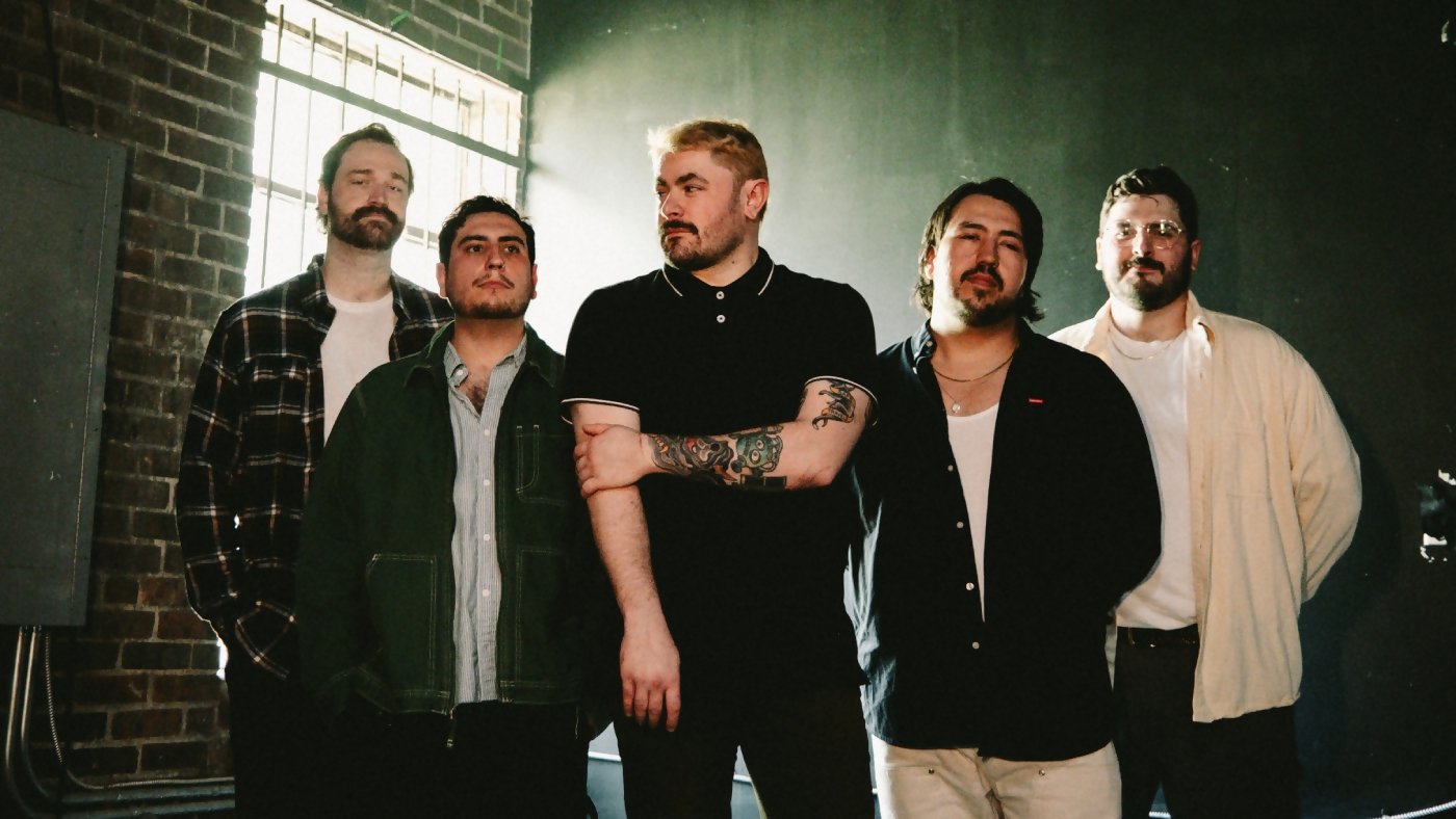 FREE THROW SHARE NEW SINGLE, ANNOUNCE ALBUM MOMENTS BEFORE THE WIND