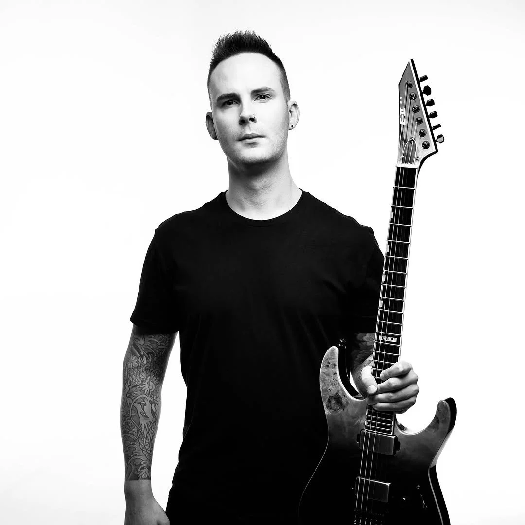 STEPHEN BREWER EXCEEDS ASPIRATIONS WITH HIS FIRST SOLO TRACK “BEYOND DESIRE”