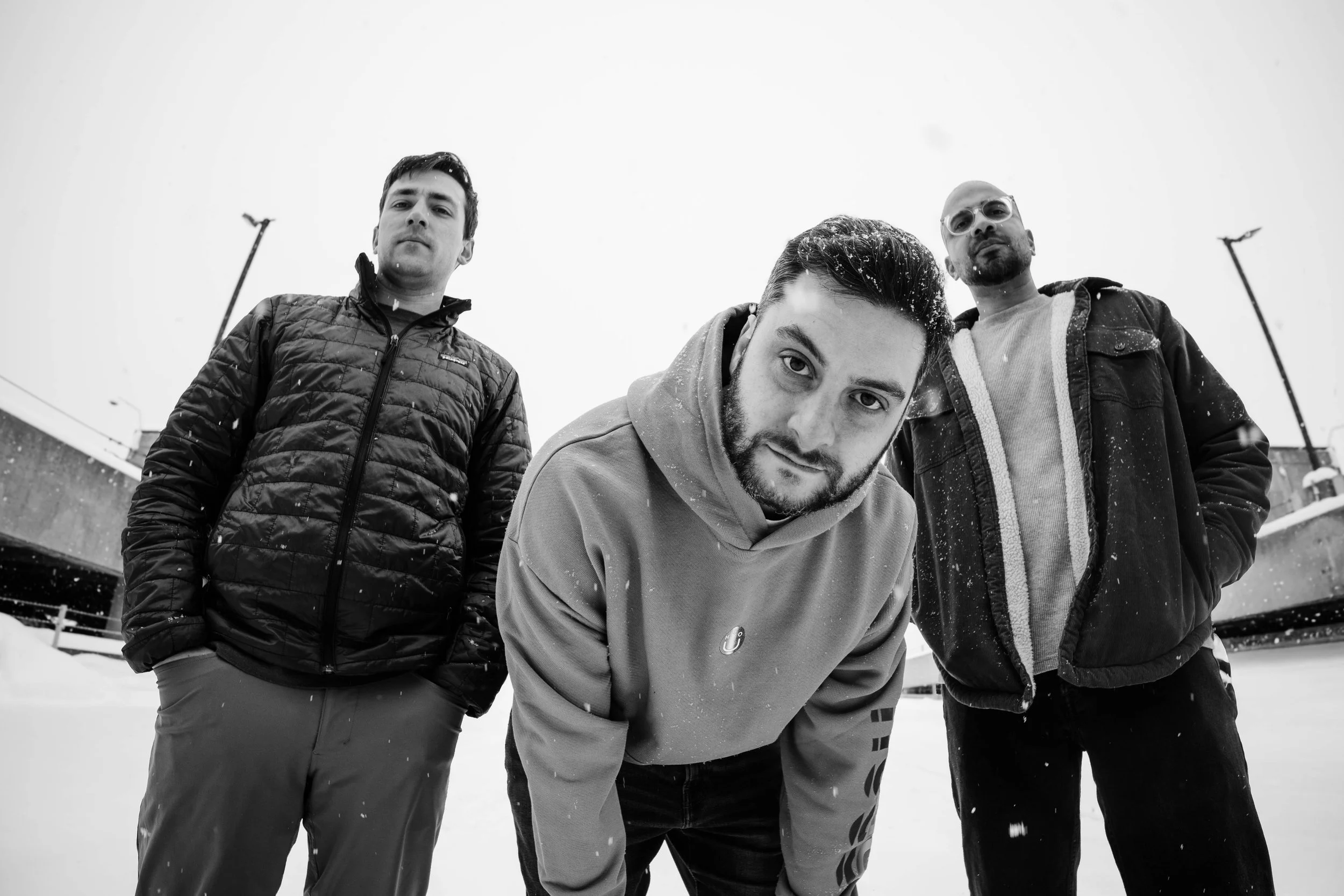 BLEACH THE SKY LOCK IN WITH WASH AWAY AND HIT HARD FROM START TO FINISH