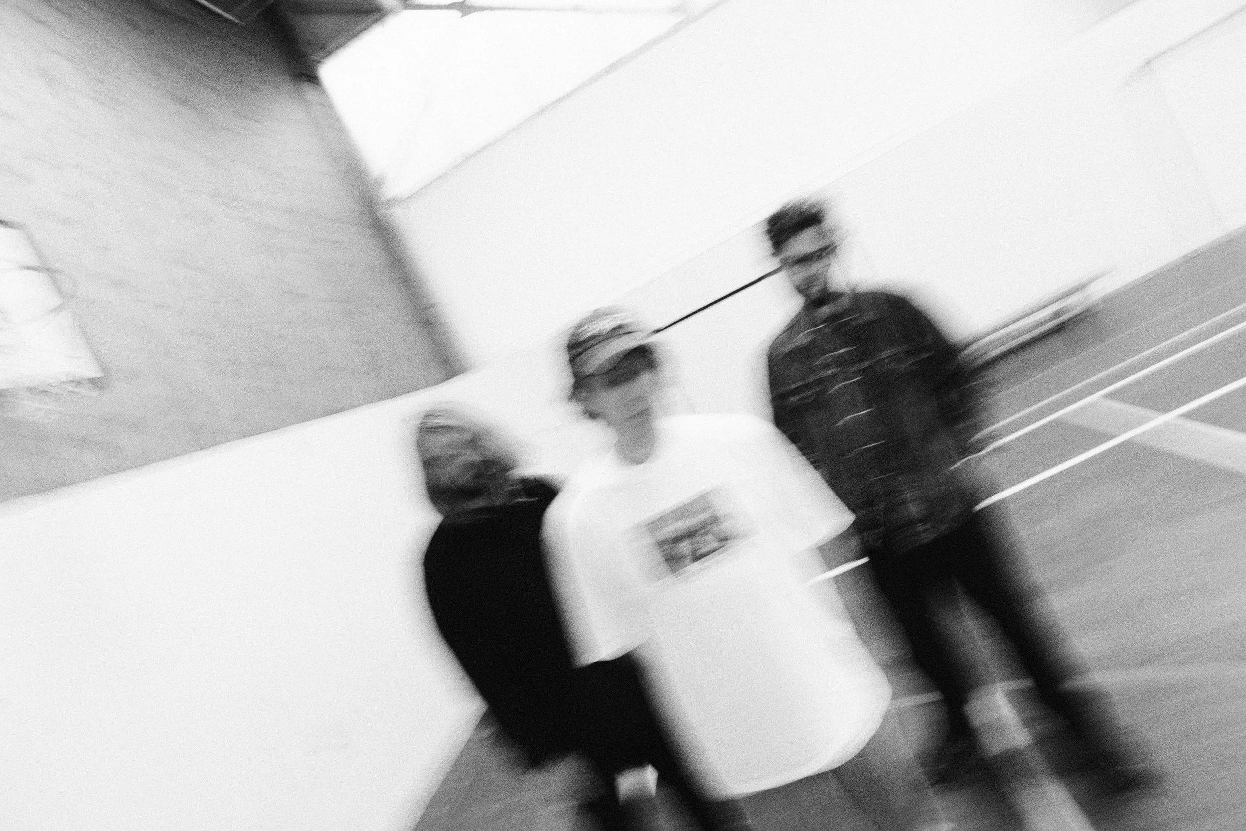 LOZENGE’S NEWEST TRACK, “BIRD’S-EYE VIEW” IS FUZZED-OUT CHAOTIC ALT SHOEGAZE 