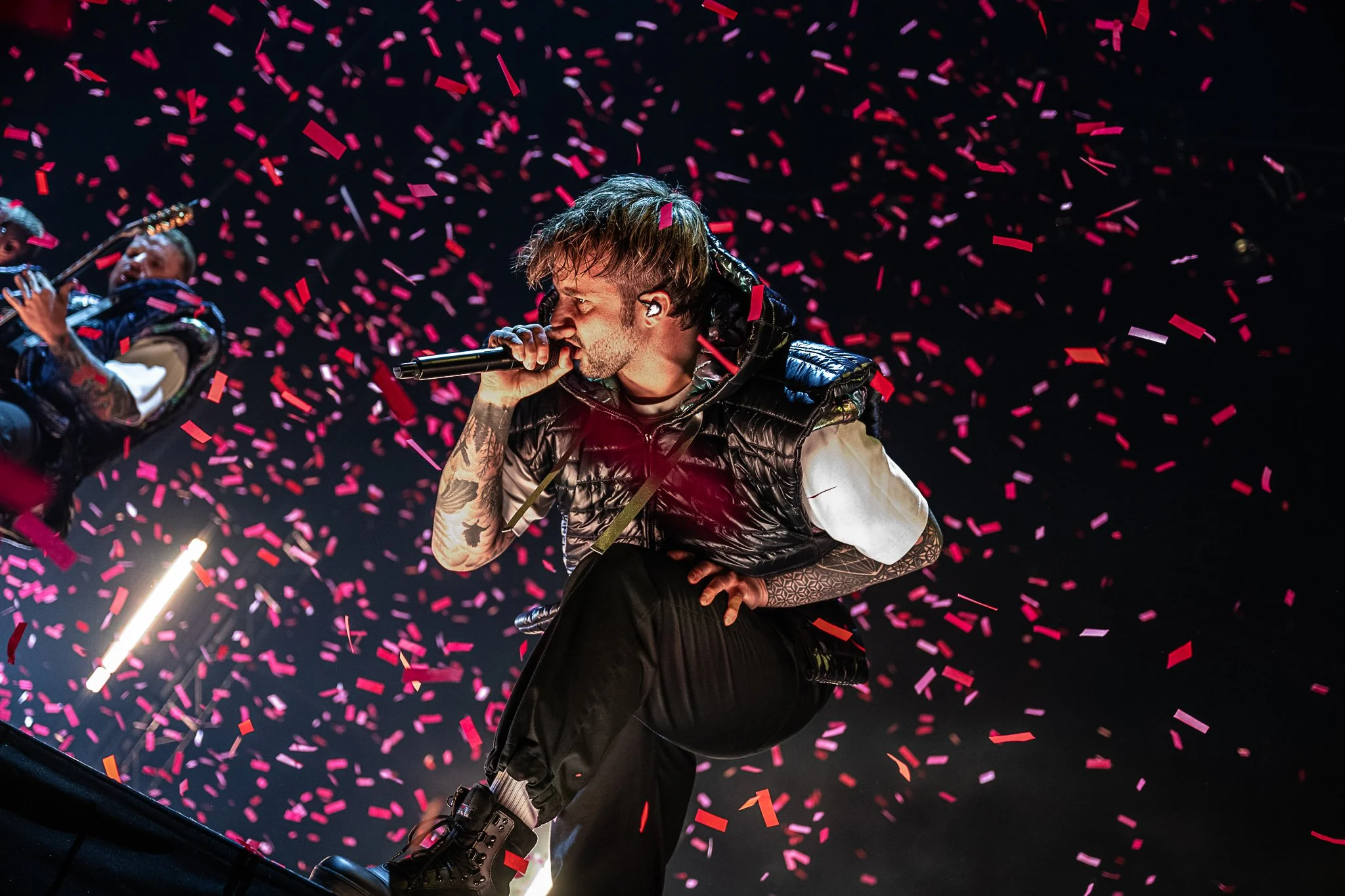 CONFETTI, CHAOS, AND PURE ENERGY: ELECTRIC CALLBOY SHAKES THE KIA FORUM