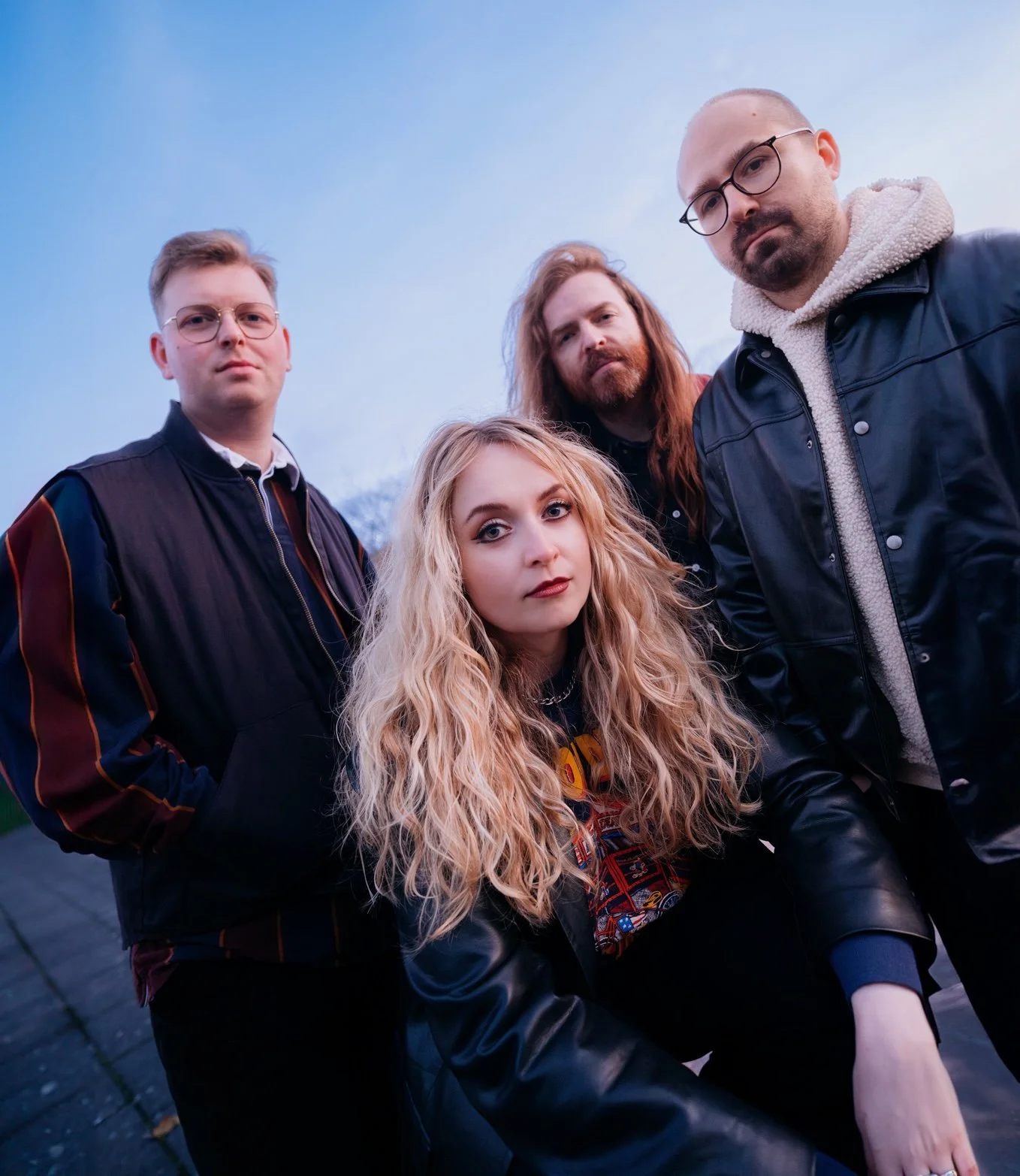DEWY PINES UNLEASH THE EMOTIONALLY CHARGED “DREAMS”