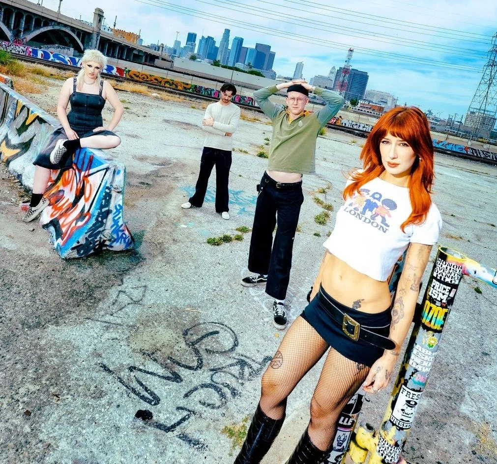NIIS SHAKE THINGS UP WITH RISE RECORDS SIGNING, NEW EP AND “EARTHQUAKE”