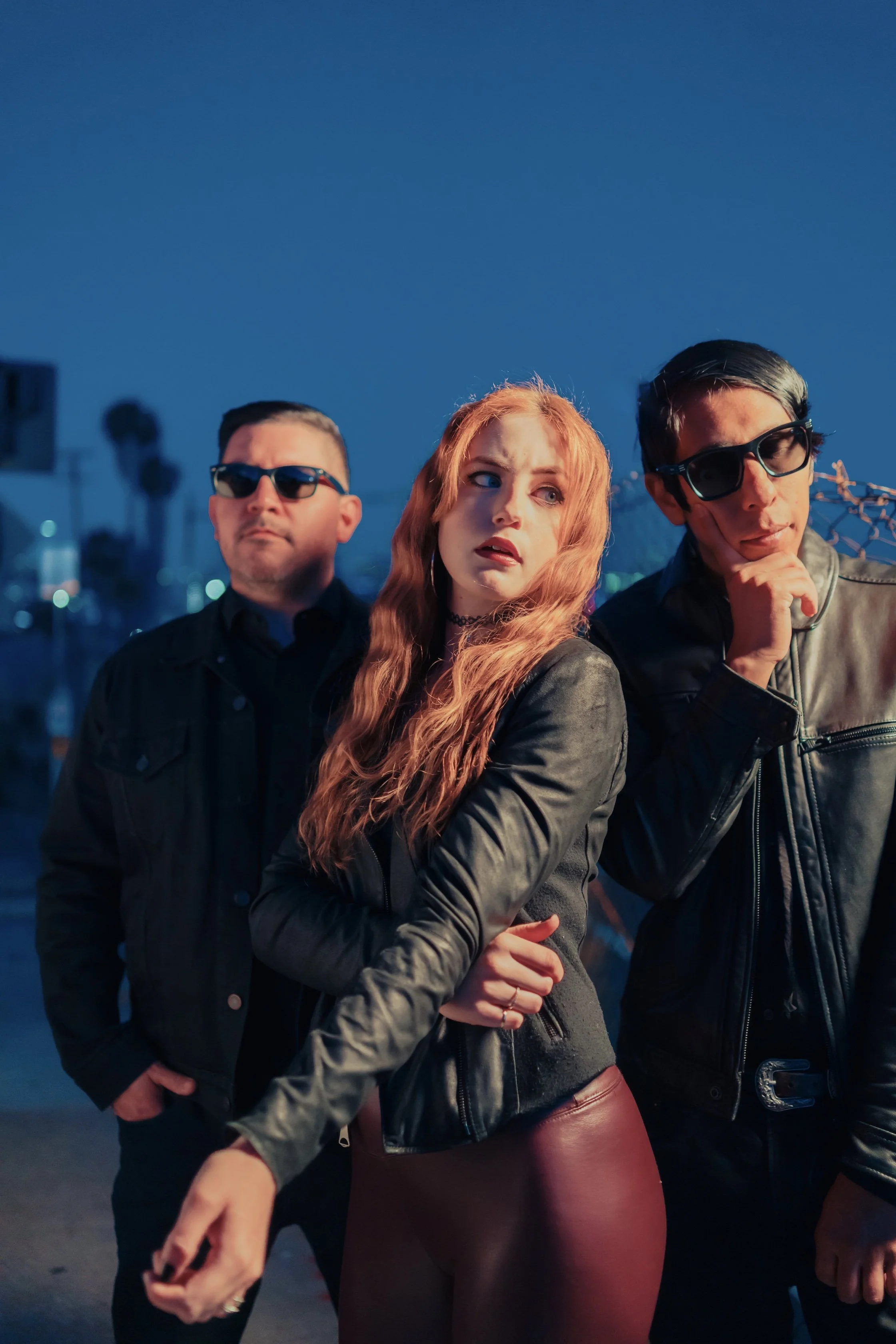 TWIN RITUAL SINK THEIR TEETH INTO GOTHIC ELECTRONIC BLISS WITH “LIKE A VAMPIRE”