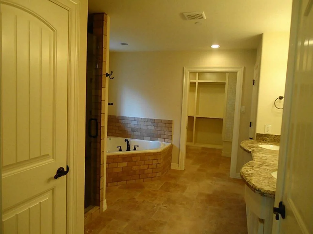 masterbath2.jpg