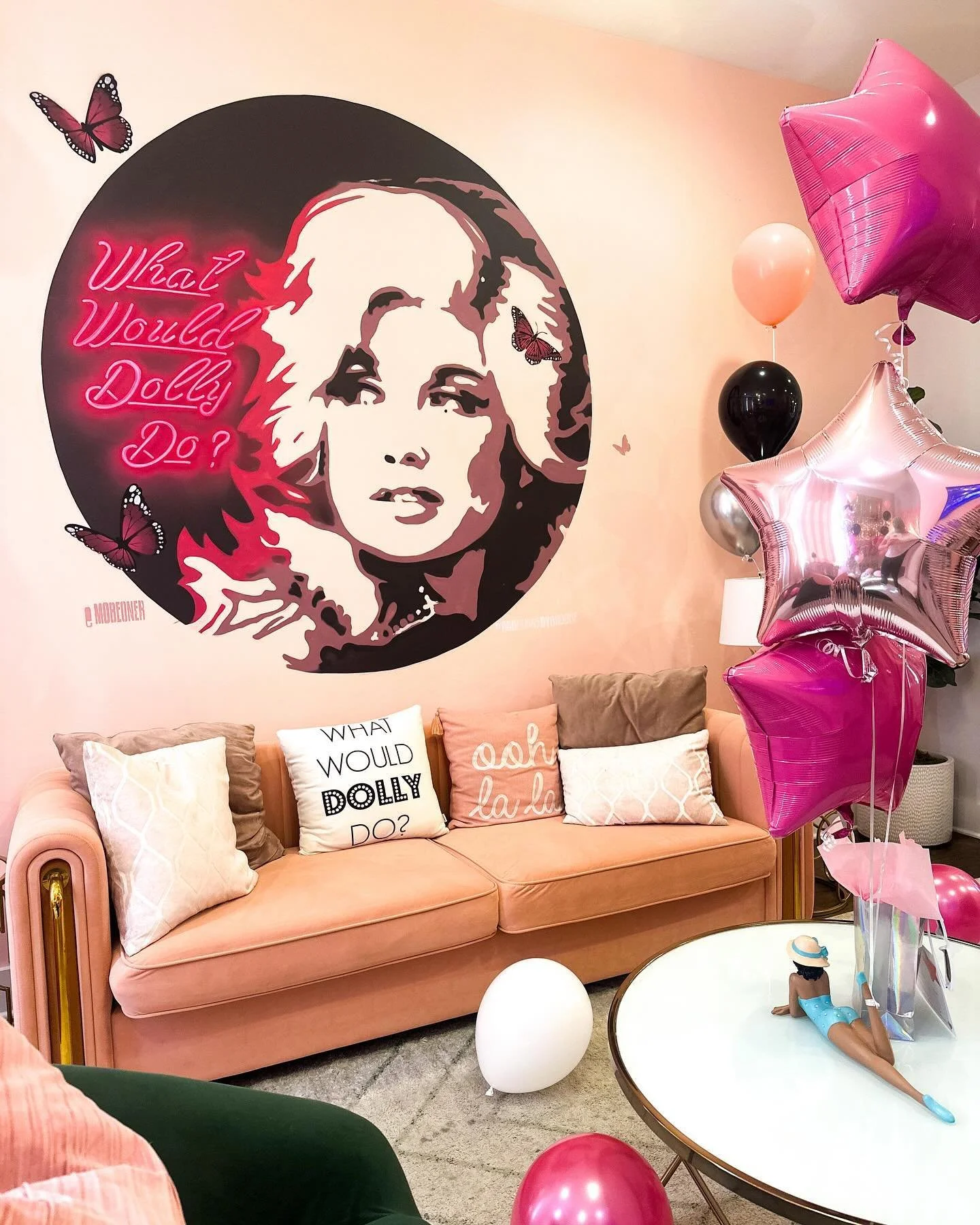 💖🌷🎀💄👙🩷👛💞🌸 &amp; that&rsquo;s all.