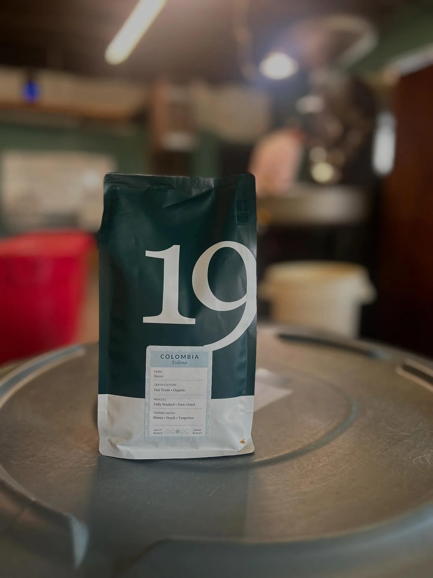 COLOMBIA TOLIMA&hellip; 

Fair trade &amp; organic
Fully washed, patio dried
Tastes of caramel, orange, red apple

#specialtycoffeeroaster #pittsburgh #pghcoffee