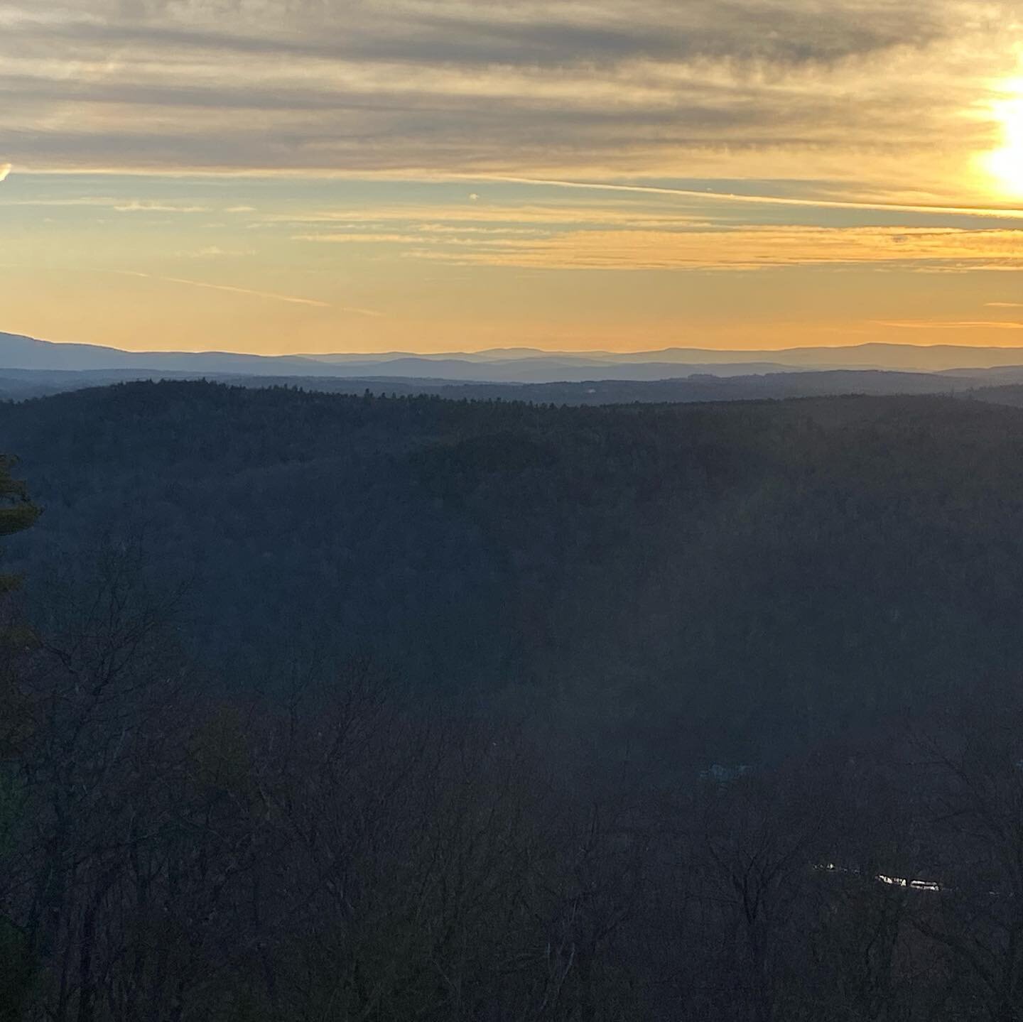 Bog Mtn. Wilmot, NH. 70 degrees. 11/2020. #bogmountain #wilmotnh #magichour