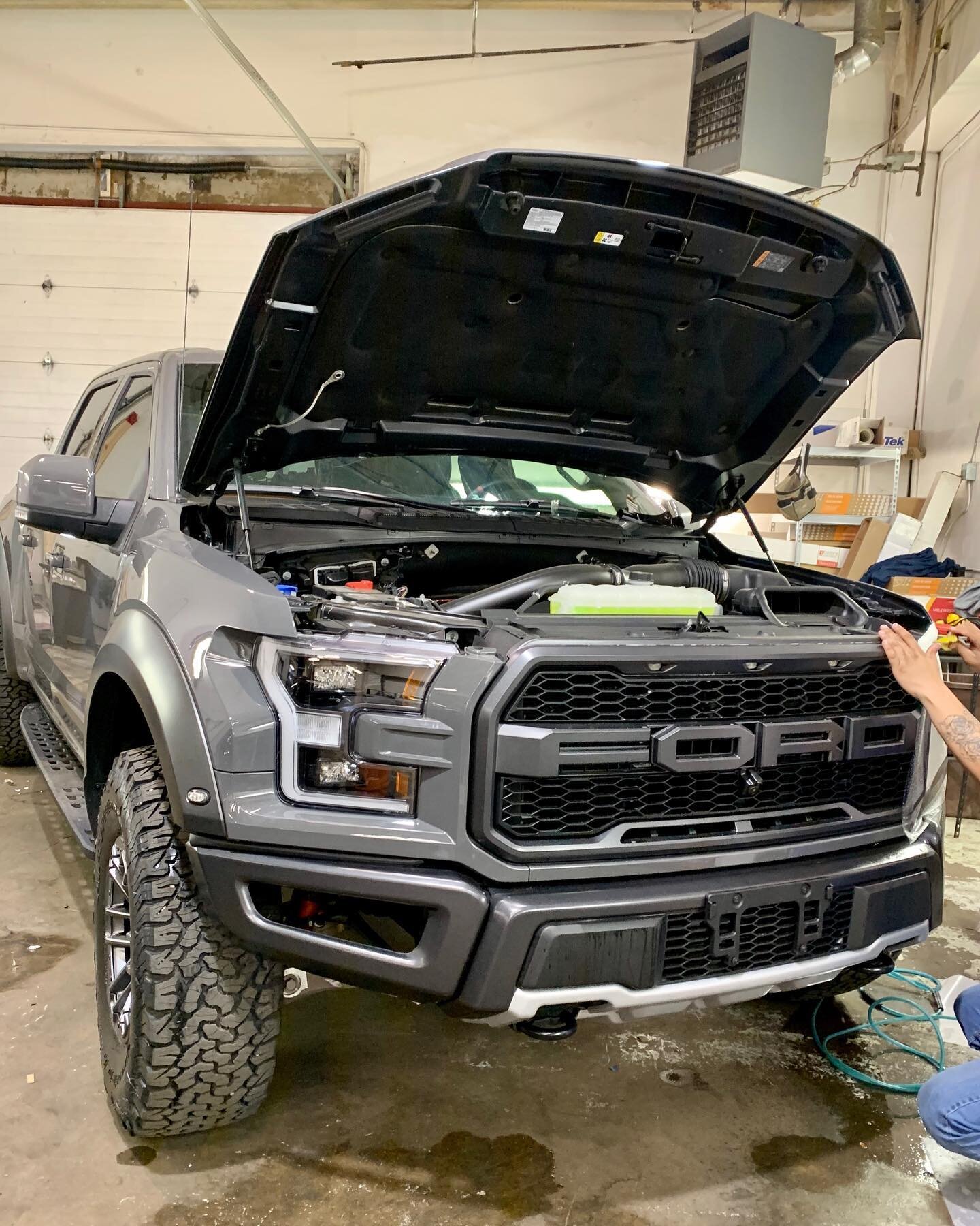 Big trucks means big projects. Full front end covered with ClearBra while also covering mirrors, door cups, and door jams! #Clearbra #Clear #Boulder #Colorado #ClearChoice #PPF #Ford #Truck #FullFrontEndProtection #Detail