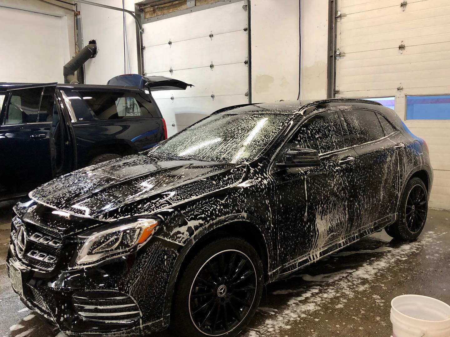 Getting soapy right before the weekend... nice and squeaky clean!!! 🧽🧽🧽 #Detailed #Boulder #DetailsPlusAuto #ClearChoice #HardWork #Clean #Cars #Automotive #Colorado #Retail #ReturnCustomersAreTheBest