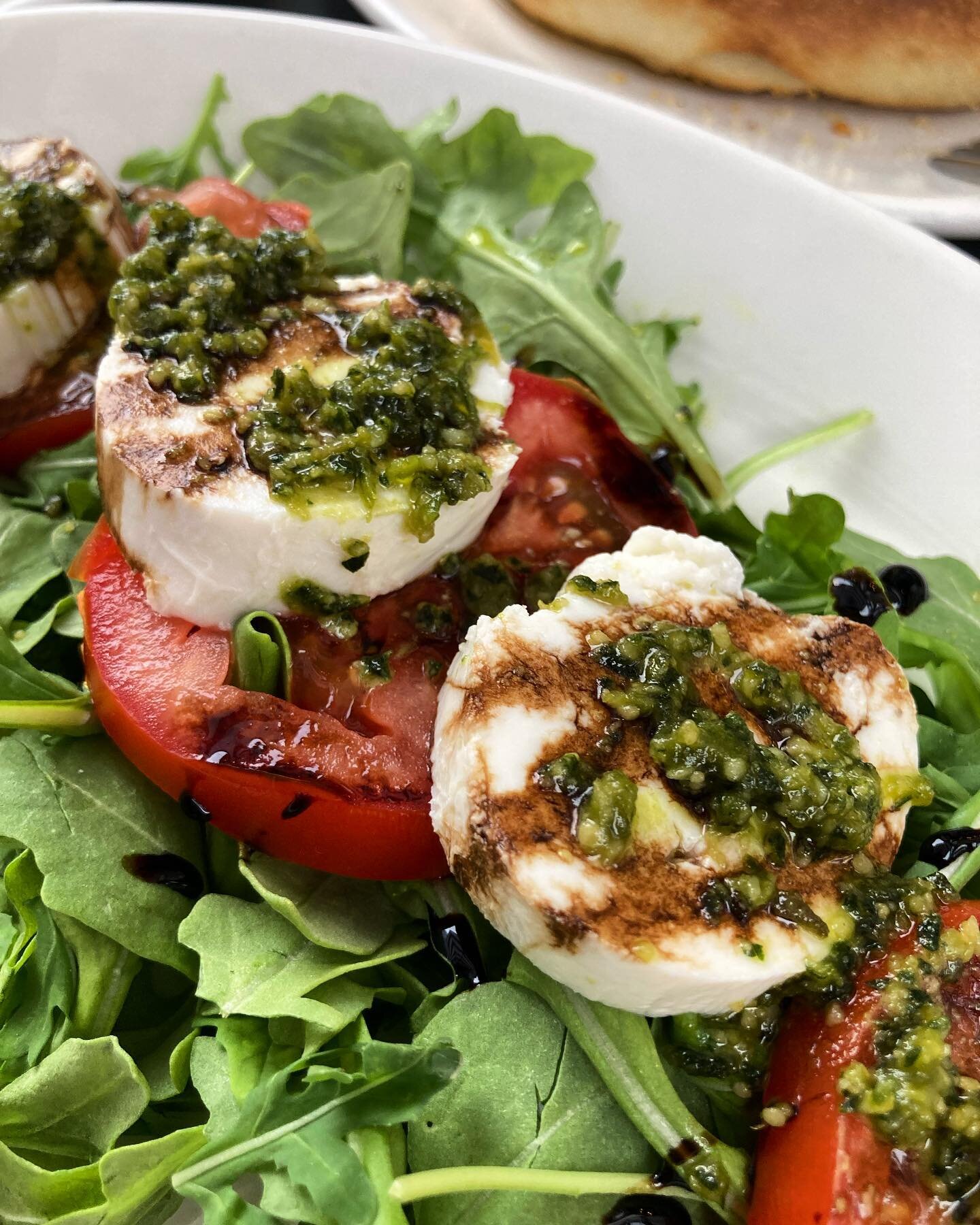 🥗🥗🥗
A caprese salad is always a good idea. 

📍Larimer Square, Denver, Colorado 

.
.
.
.
.
.
.

#travel #food #foodporn #foodie #foodphotography #caprese #capresesalad #burratagram #salad #italianfood #healthyeating #travelphotography #travelblog