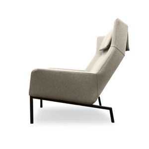 Show ANGUS CHAIR alternate view