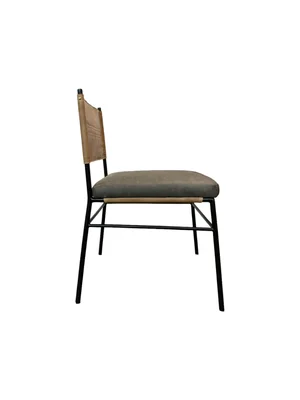 Show DECK CHAIR front view