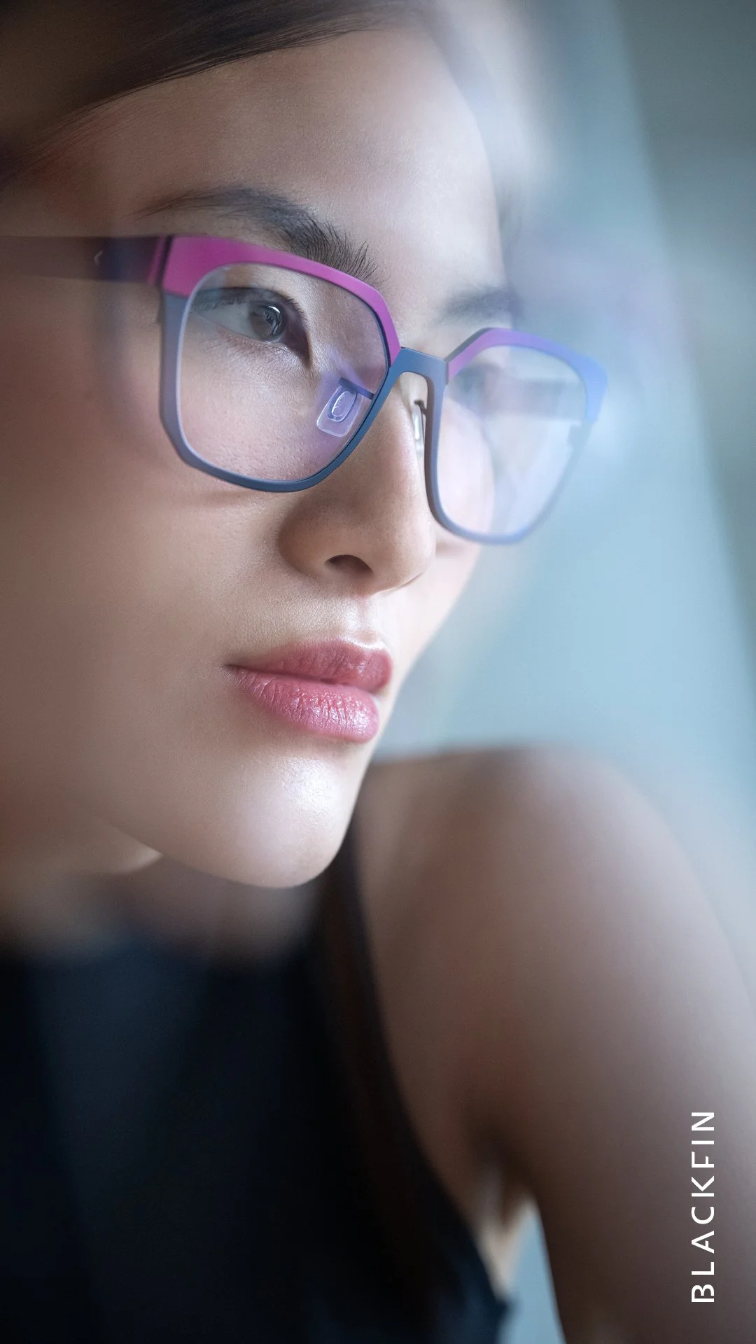 TEMPLATE VERTICAL_logo21.jpg