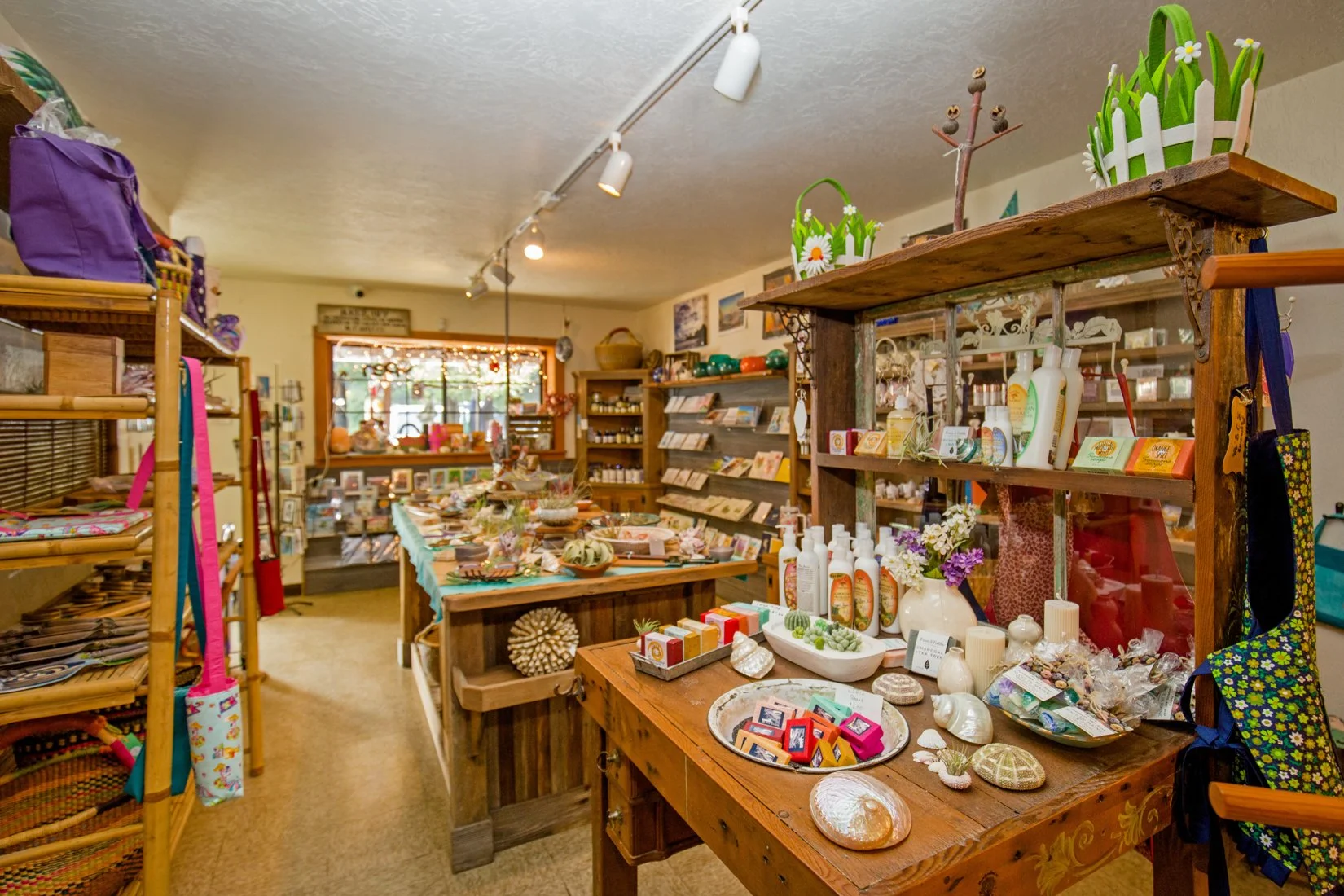 gift shop 3.jpg