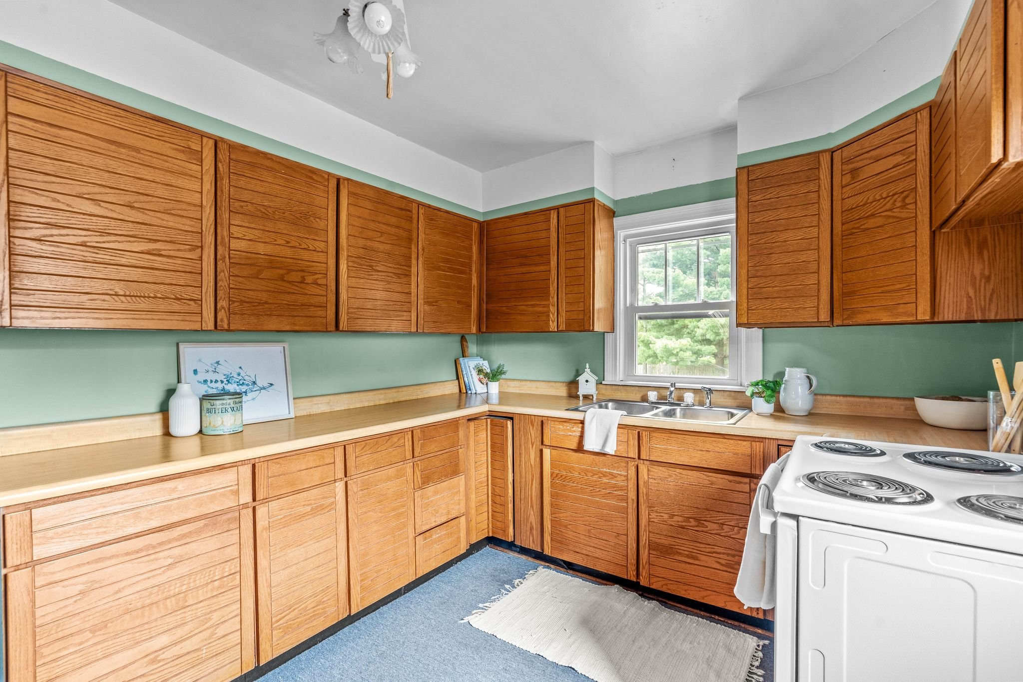 519 N 4th Ave (8 of 48).jpg