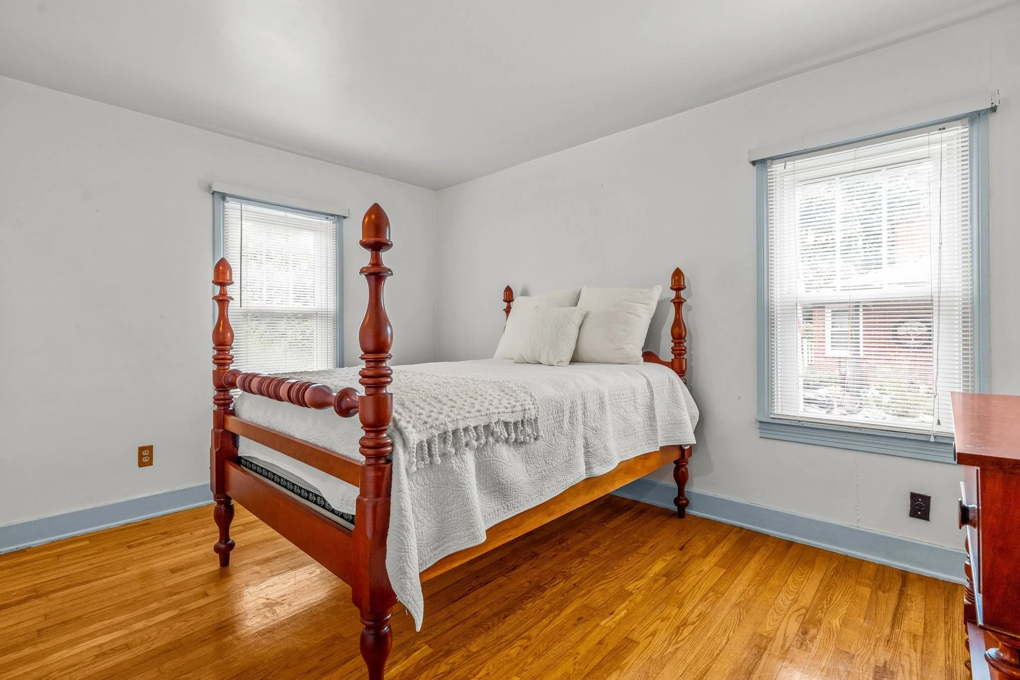 519 N 4th Ave (20 of 48).jpg