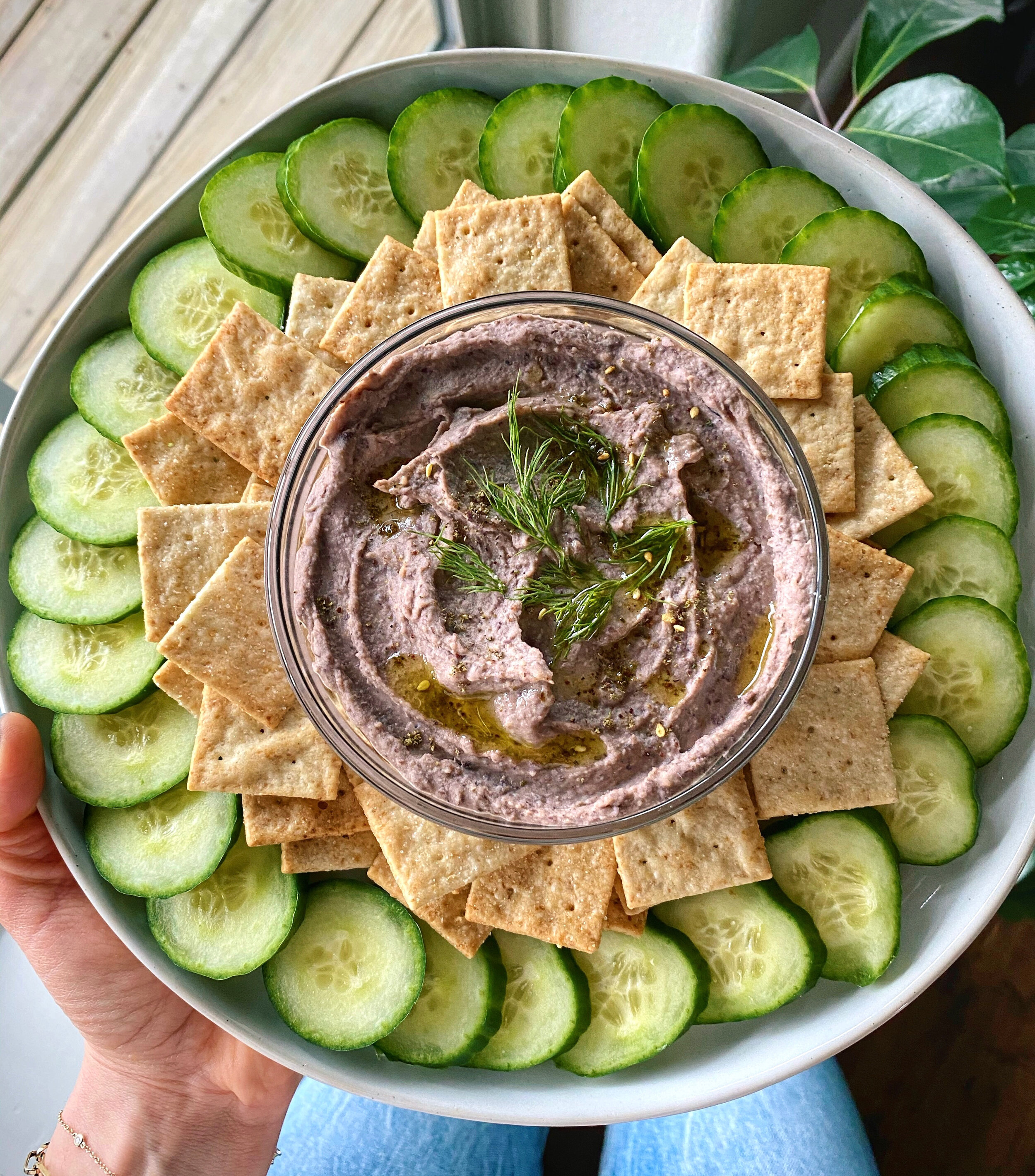 CREAMY DAIRY-FREE BLACK BEAN HUMMUS