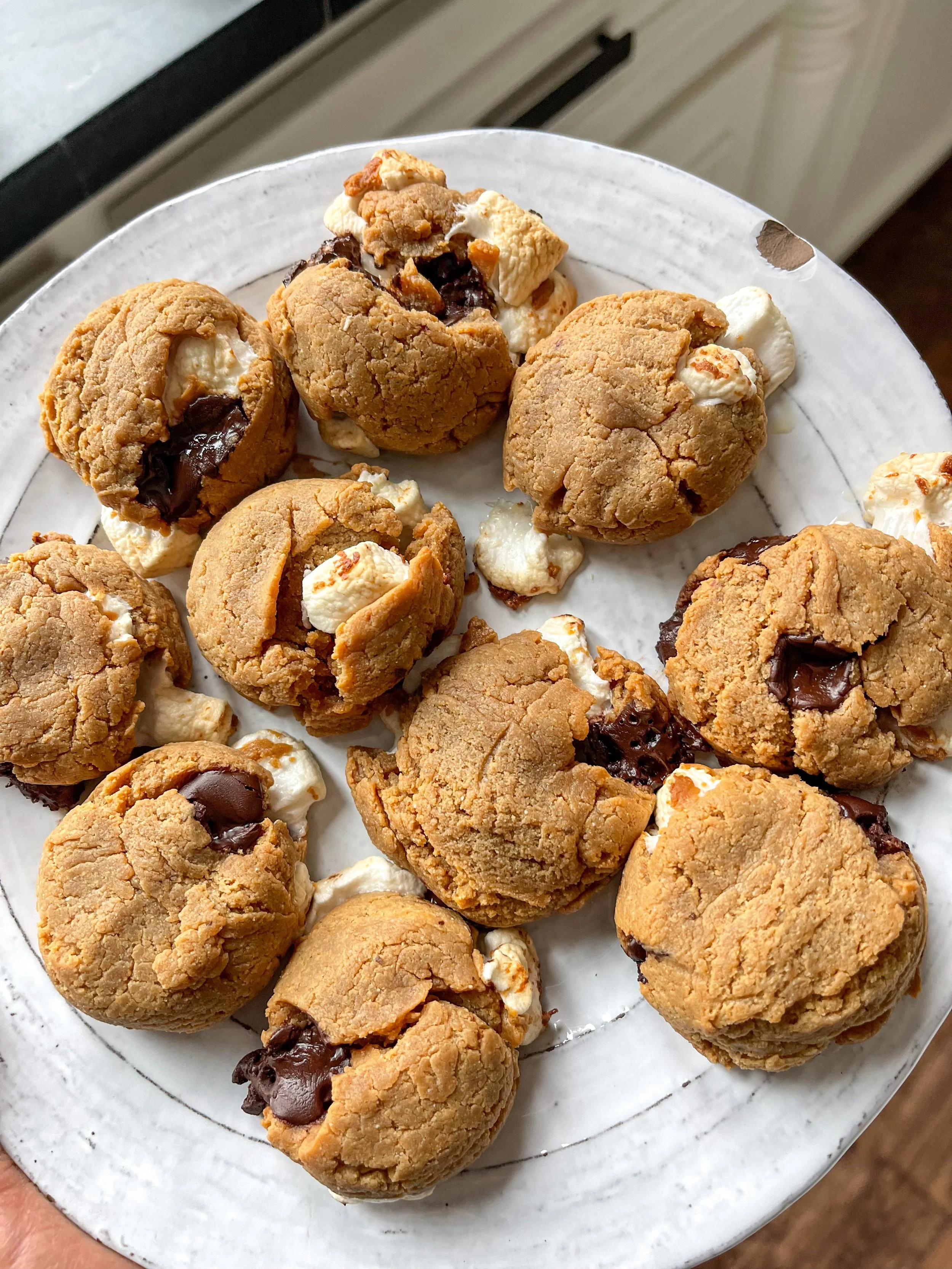 CASHEW BUTTER S’MORES COOKIES (GLUTEN-FREE)
