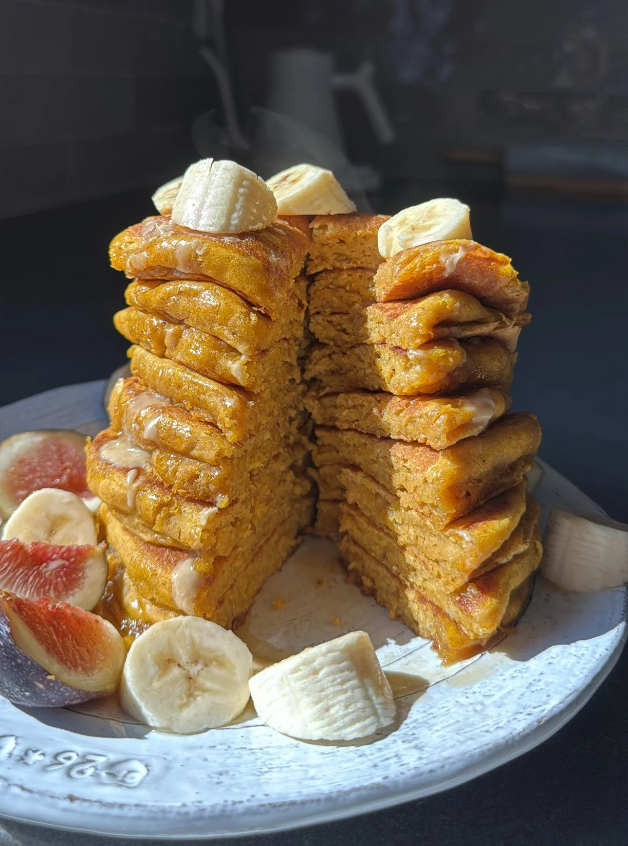 FLUFFY PUMPKIN PANCAKES