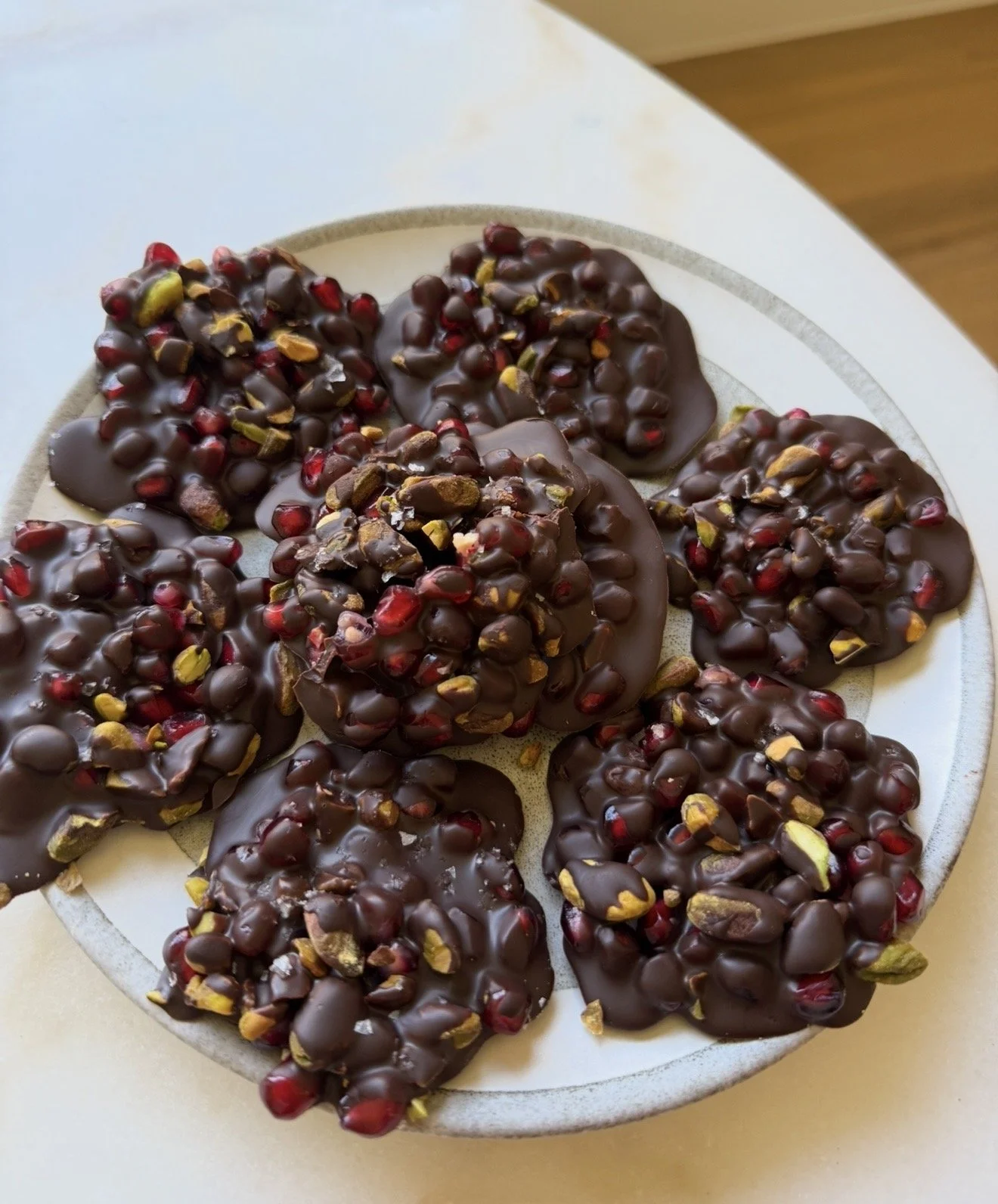 POMEGRANATE PISTACHIO DARK CHOCOLATE CLUSTERS