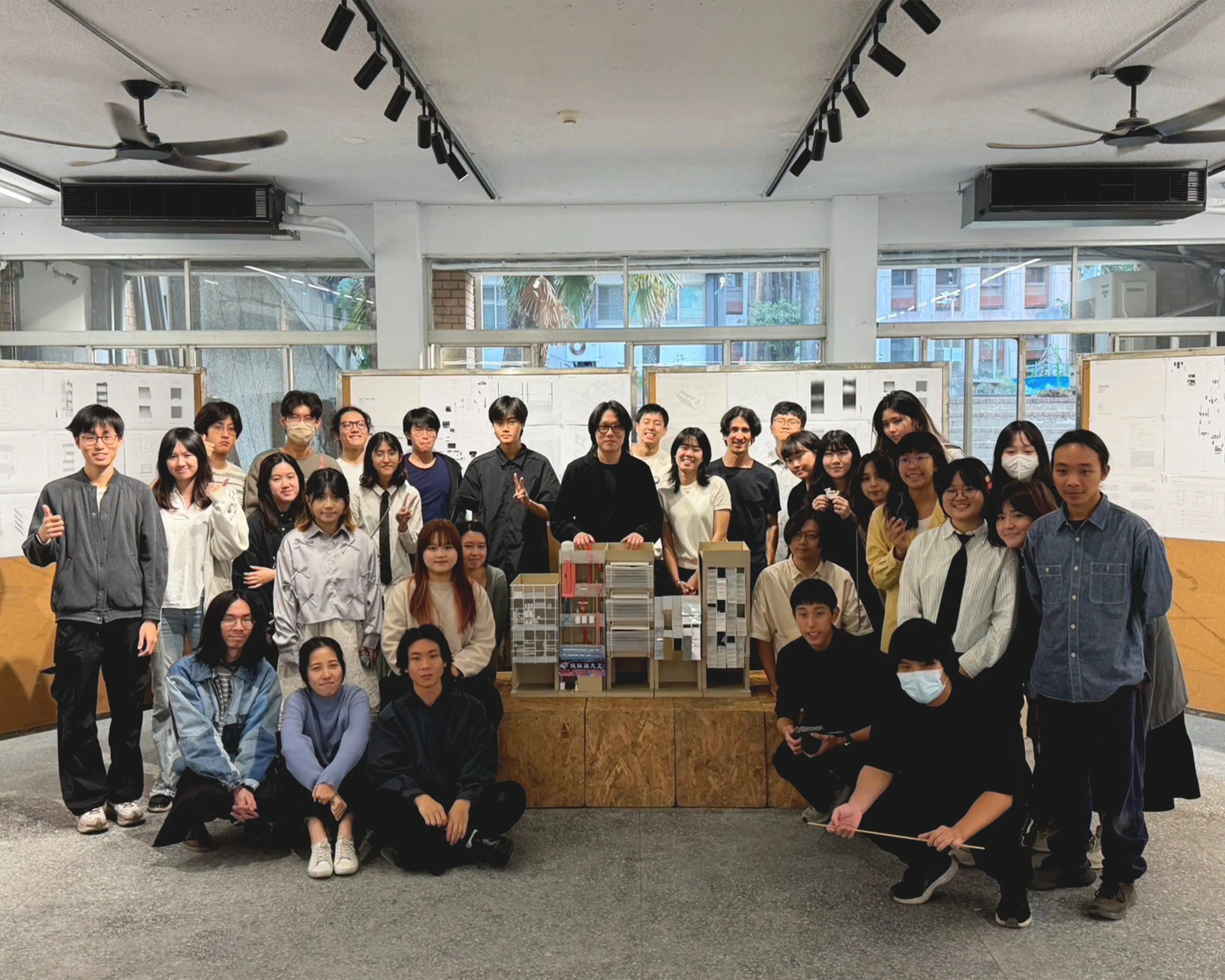 Final review and exhibition (credit- Pin-Yuen Tseng).jpg